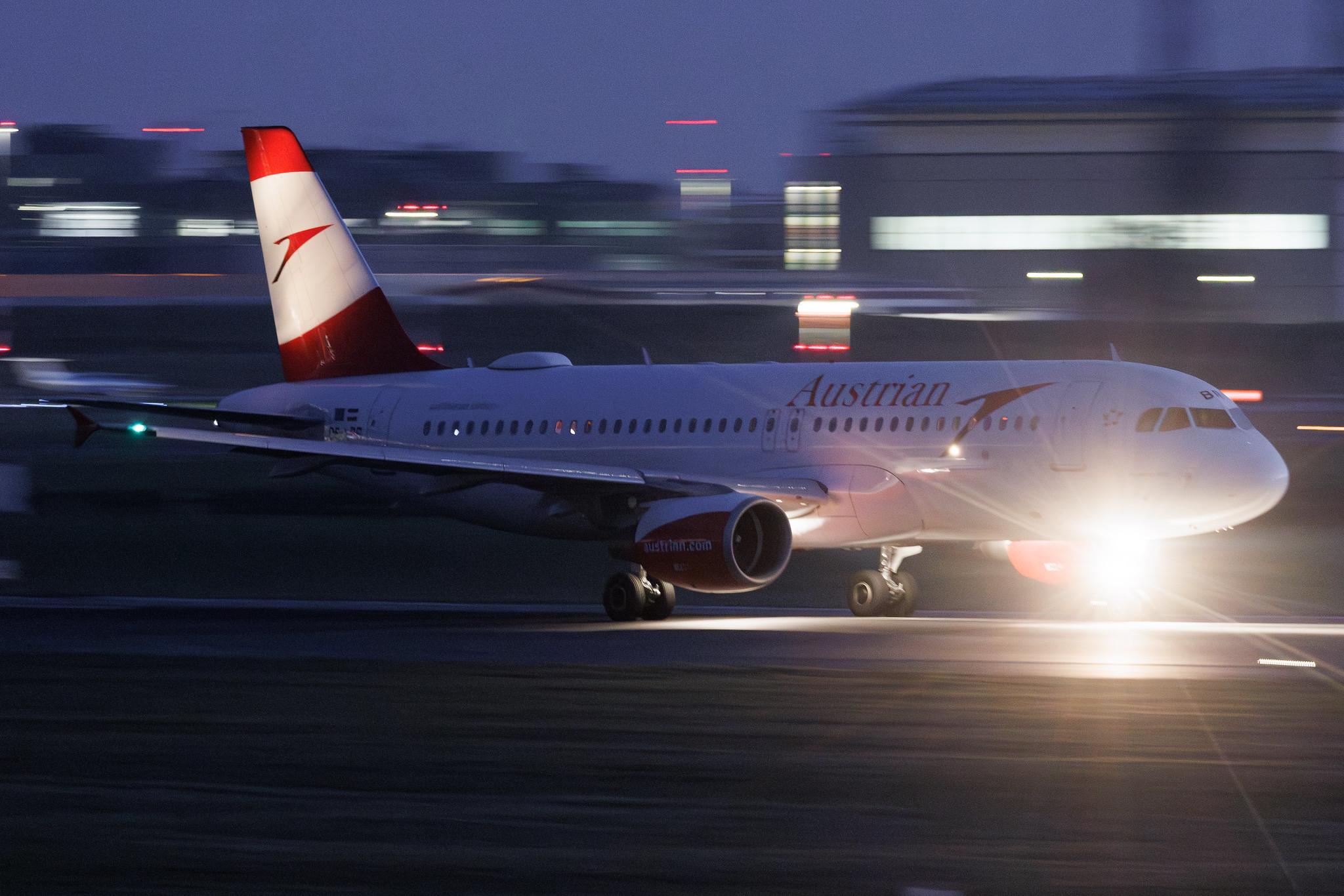 Hamburg Airport: Austrian Airlines (OS / AUA) | Airbus A320-214 A320 | OE-LBR | MSN 1150