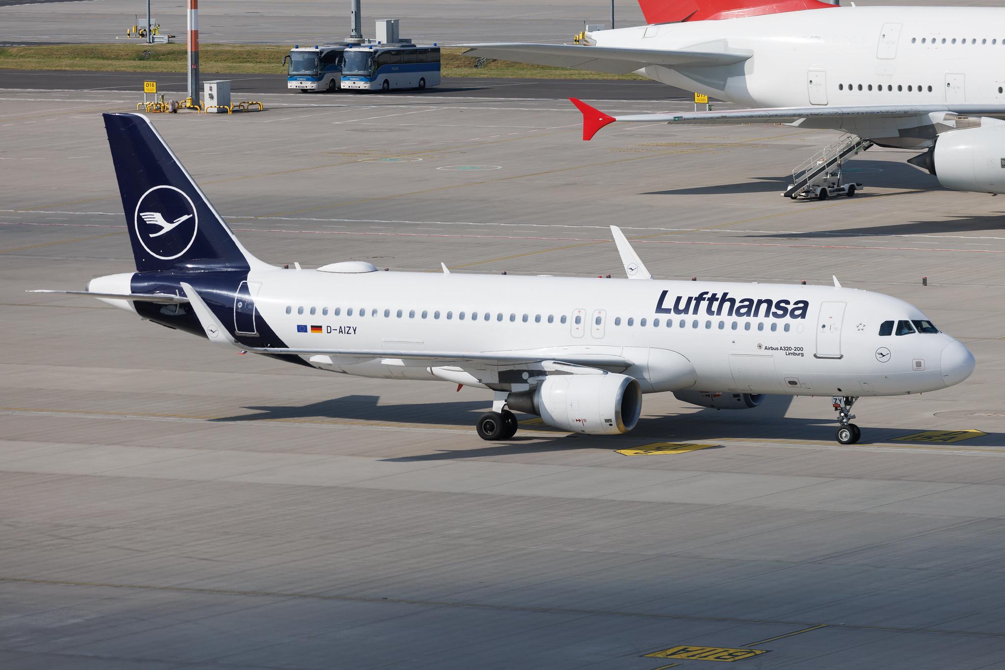 Flughafen Berlin Brandenburg: Lufthansa (LH / DLH) | Airbus A320-214 A320 | D-AIZY | MSN 5769