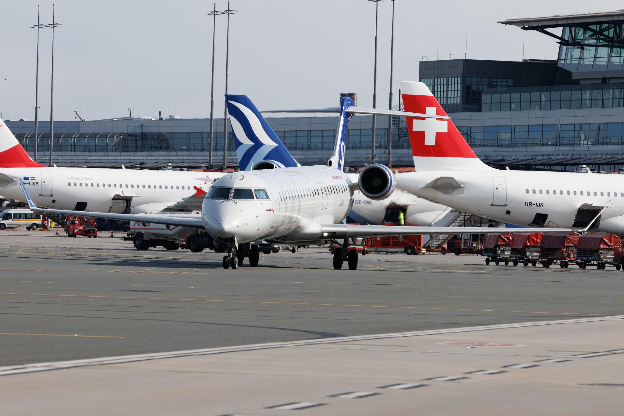 Hamburg Airport: SAS (SK / SAS) | Operator: Cityjet | Mitsubishi CRJ-900LR CRJ9 | EI-GEC | MSN 15246