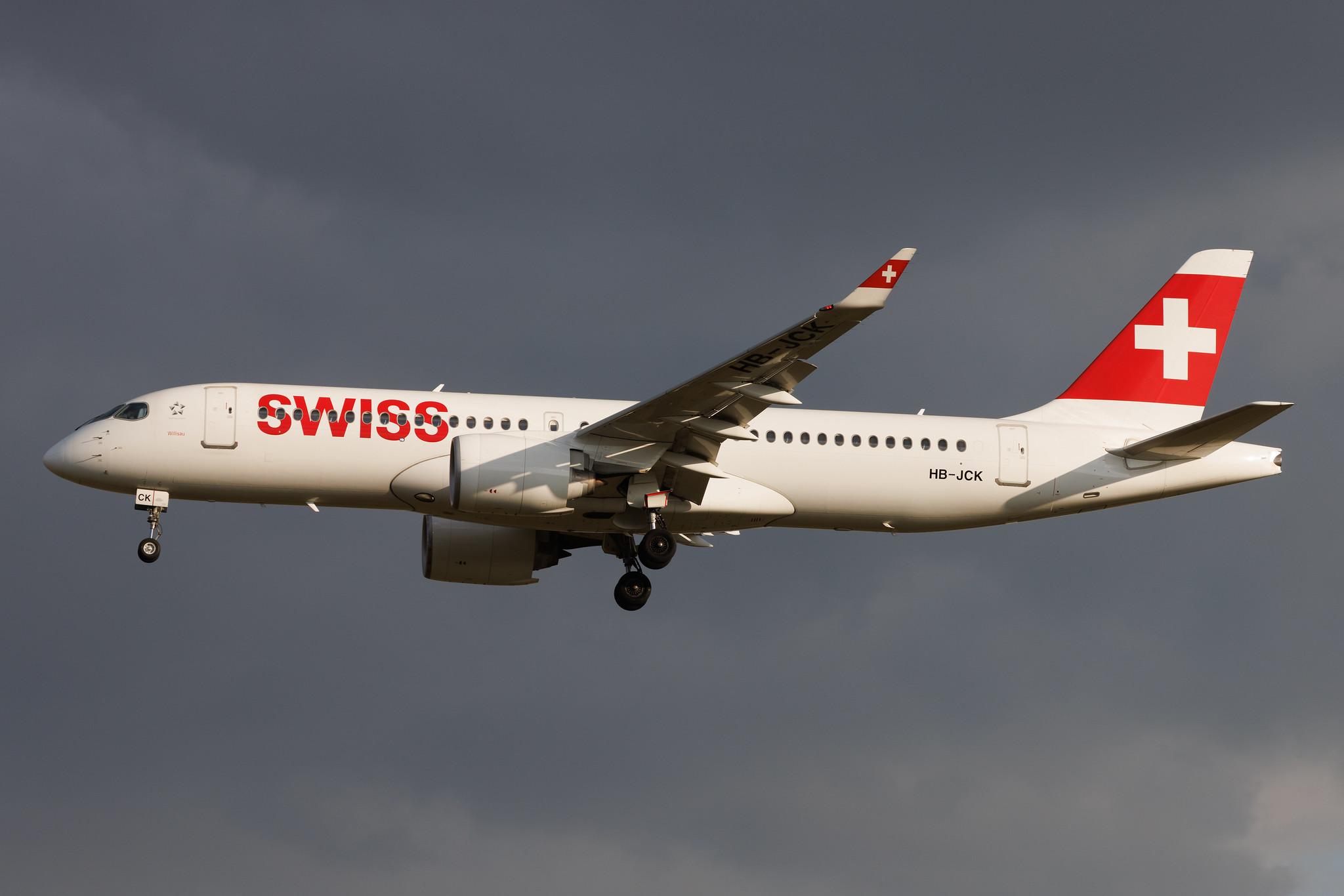 Hamburg Airport: Swiss (LX / SWR) | Airbus A220-300 BCS3 | HB-JCK | MSN 55027