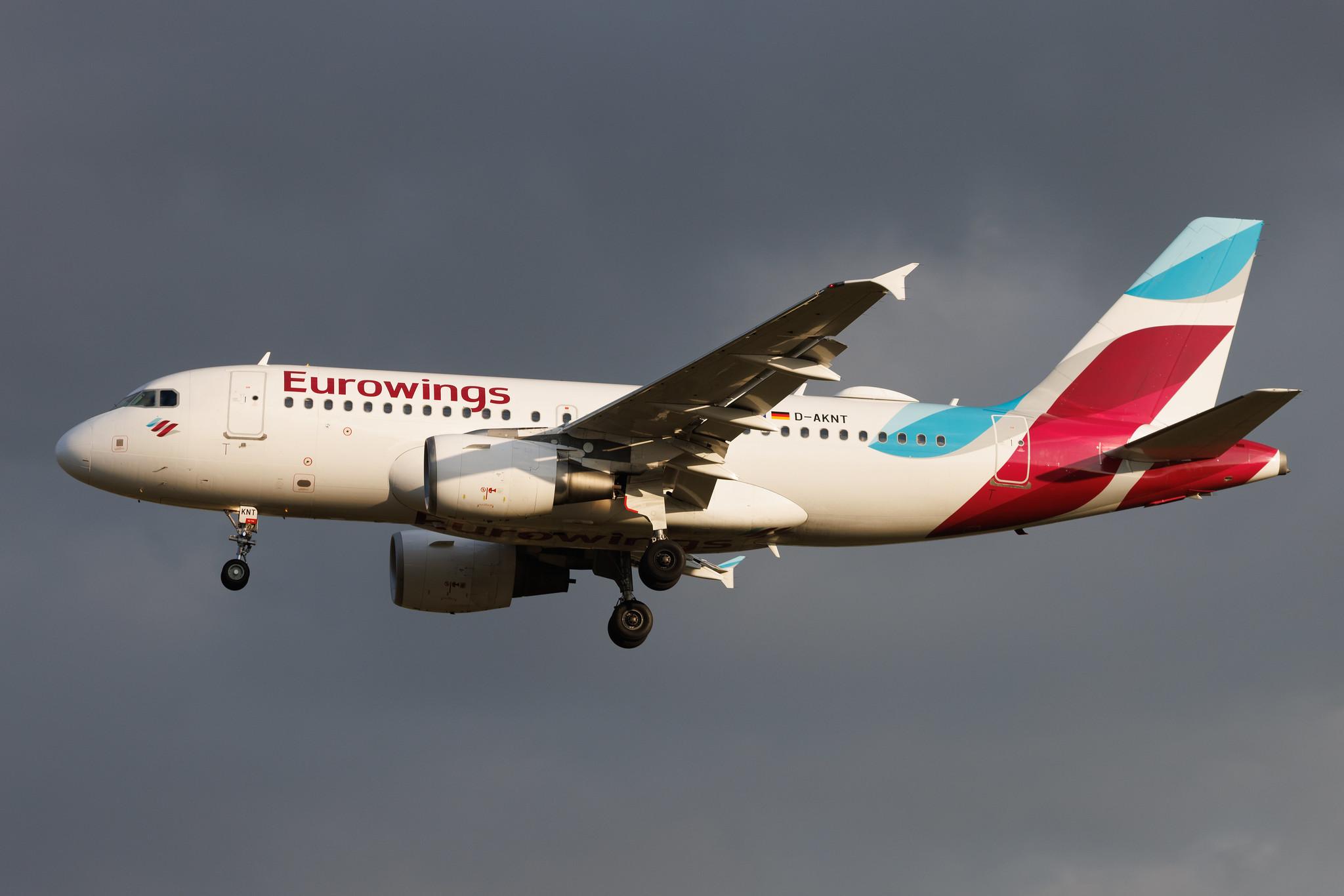 Hamburg Airport: Eurowings (EW / EWG) | Airbus A319-112 A319 | D-AKNT | MSN 2607