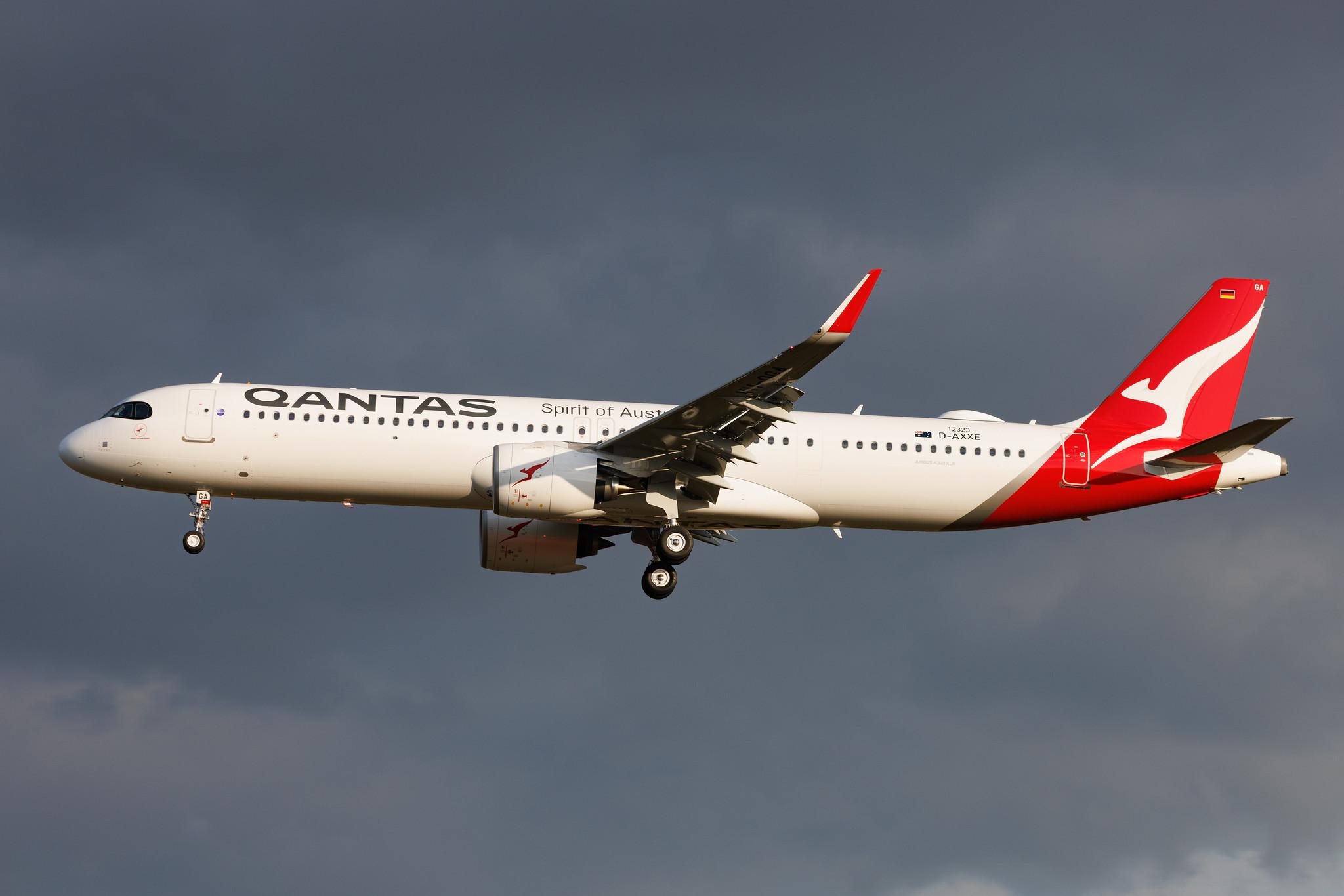 Hamburg Airport: Qantas (QF / QFA) | Airbus A321-253NY(XLR) A21N | D-AXXE | VH-OGA | MSN 12323