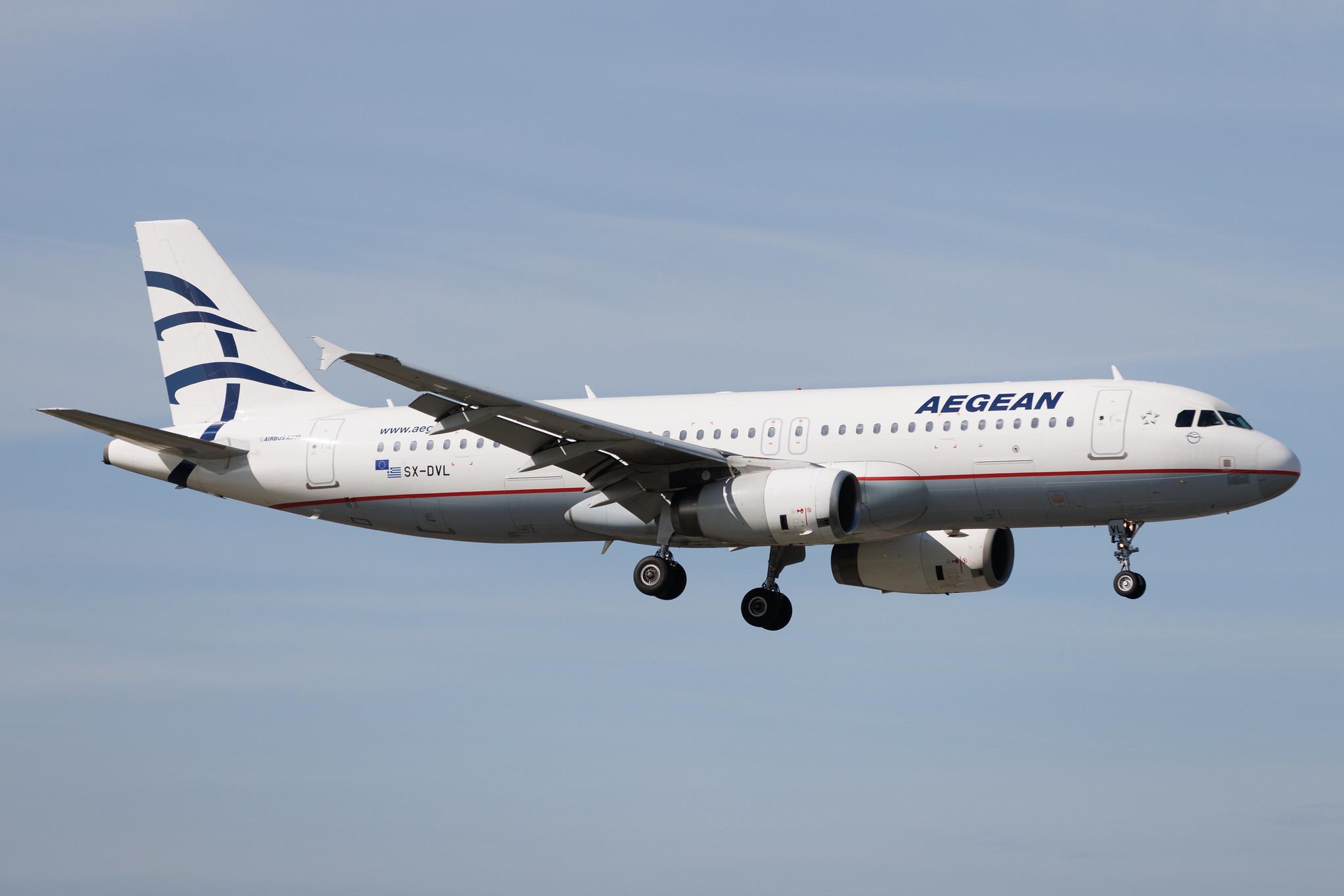 Hamburg Airport: Aegean Airlines (A3 / AEE) | Airbus A320-232 A320 | SX-DVL | MSN 3423