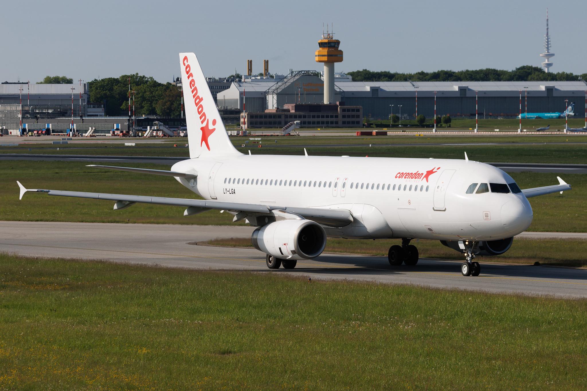 Hamburg Airport: Corendon Airlines (XC / CAI) | Operator: Global Airways | Airbus A320-232 A320 | LY-LGA | MSN 03927