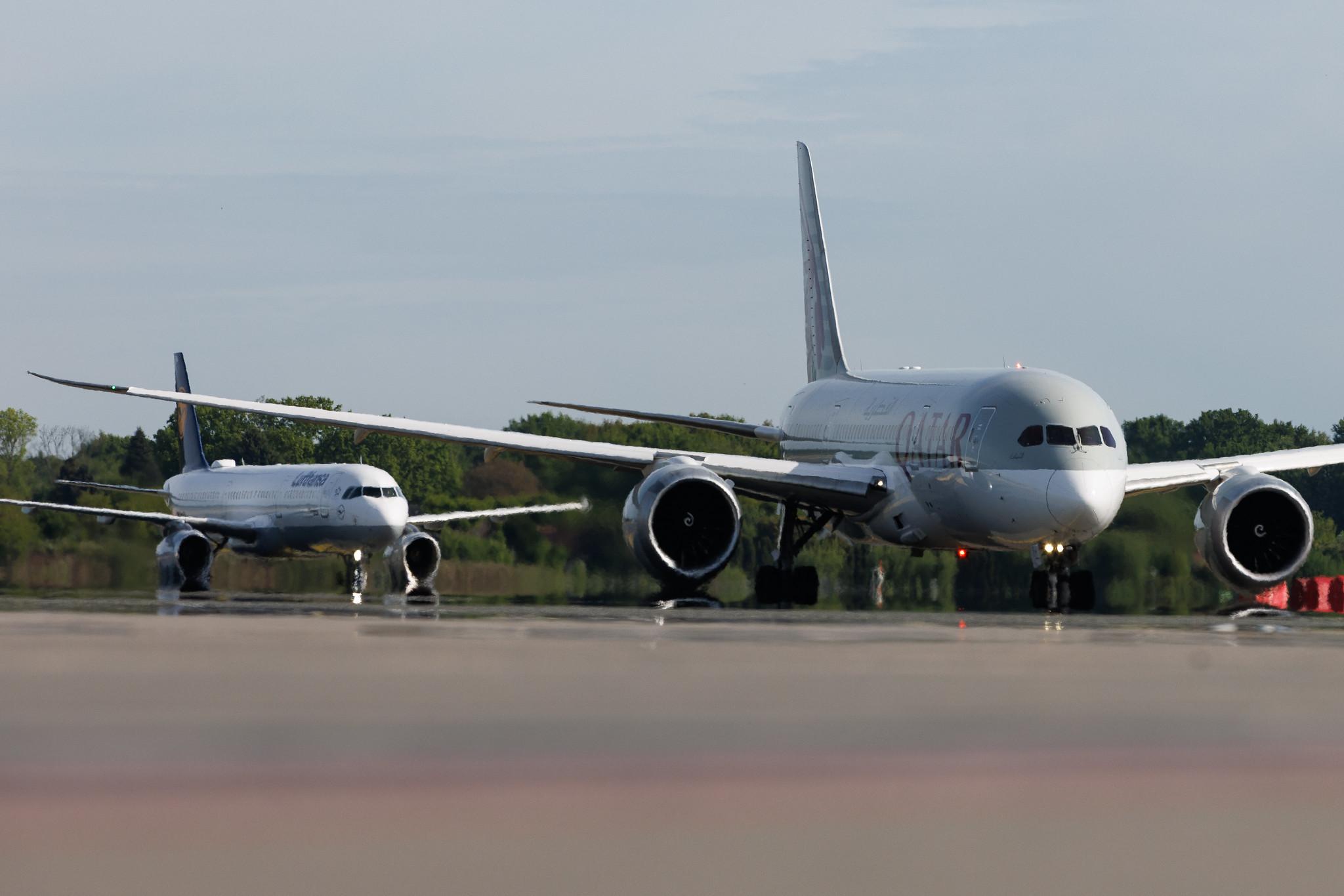 Hamburg Airport: Qatar Airways (QR / QTR) | Boeing 787-8 Dreamliner B788 | A7-BCL | MSN 38330
