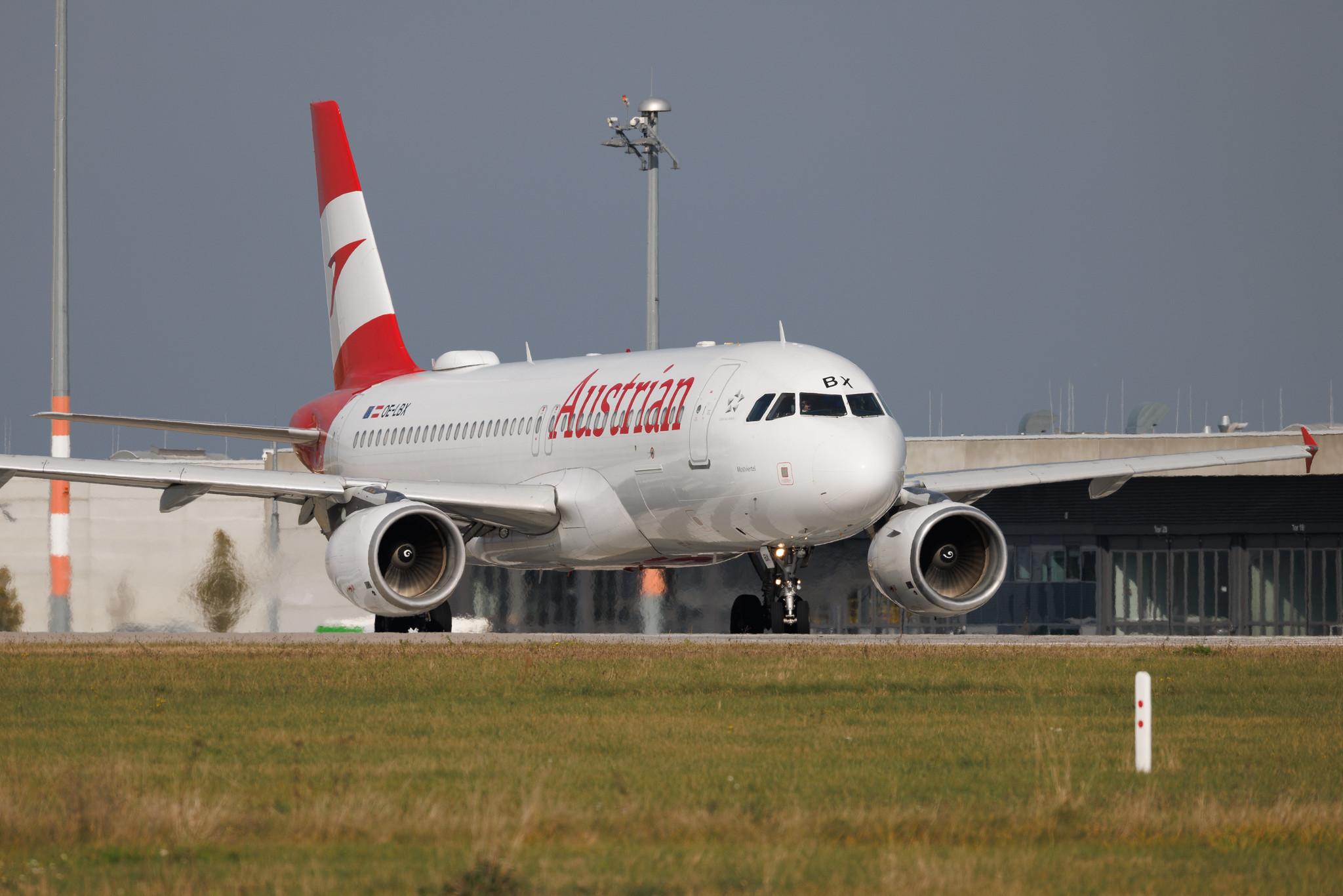 Flughafen Berlin Brandenburg: Austrian Airlines (OS / AUA) | Airbus A320-214 A320 | OE-LBX | MSN 1735