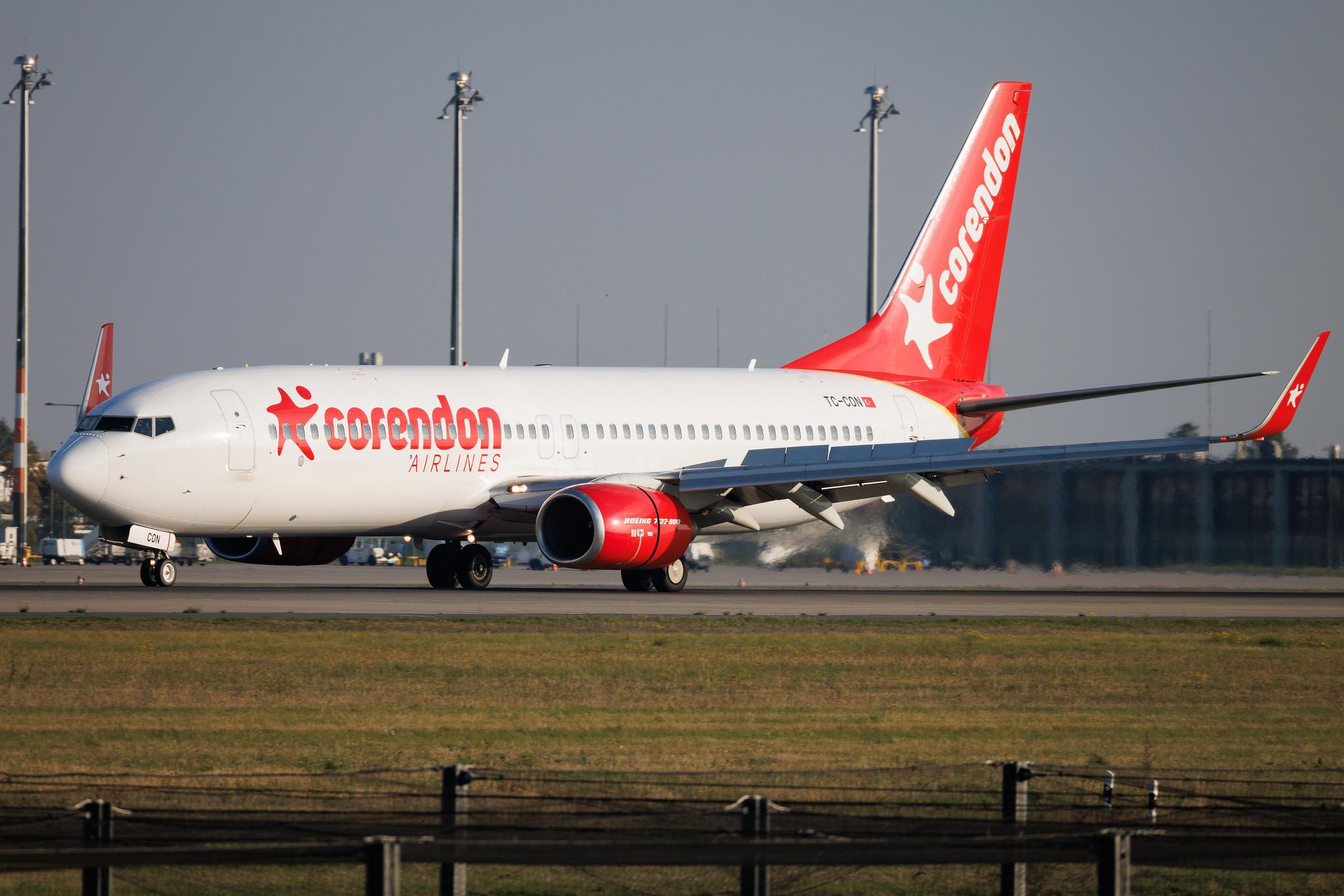 Flughafen Berlin Brandenburg: Corendon Airlines (XC / CAI) | Boeing 737-81D B738 | TC-CON | MSN 39412