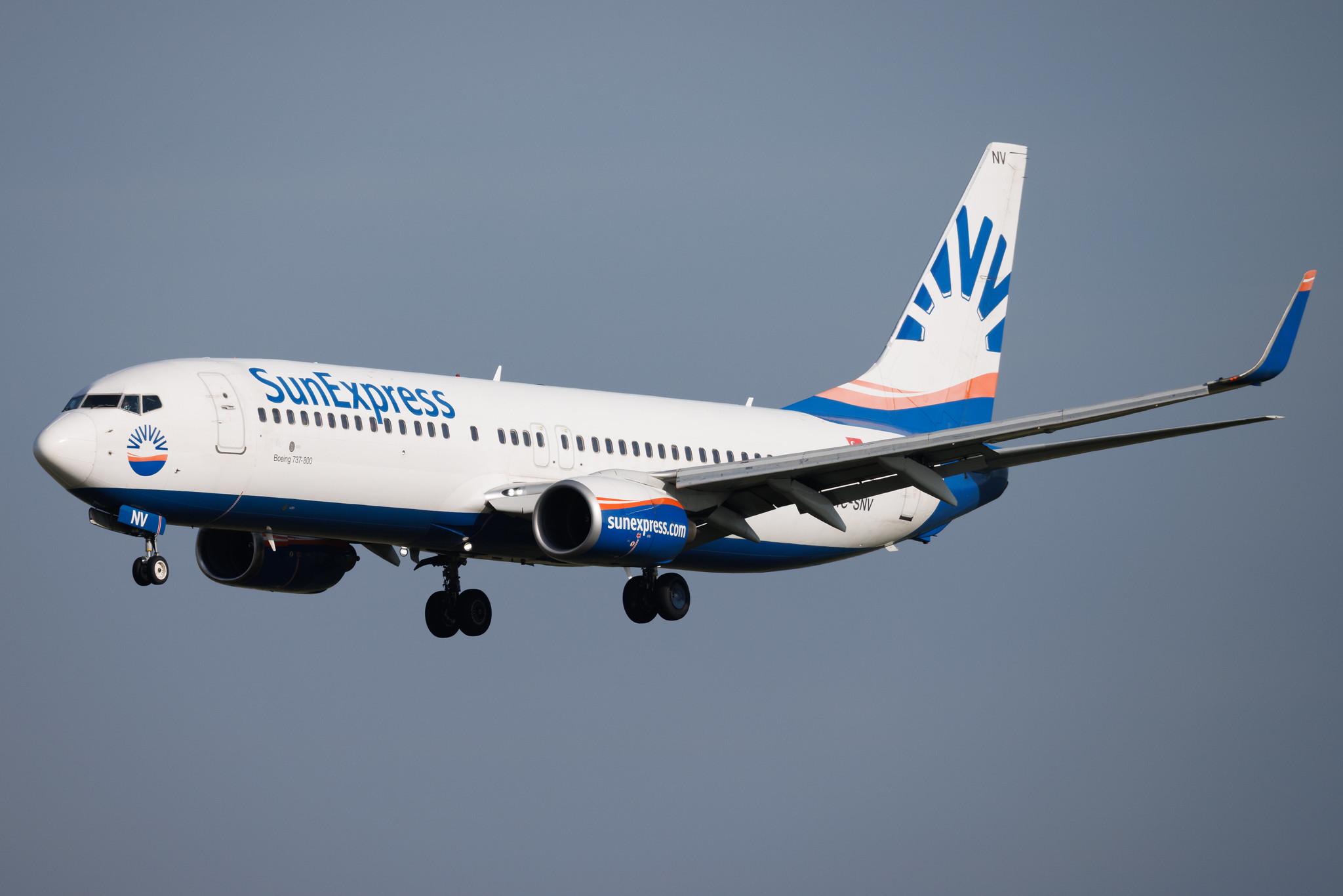 Flughafen Berlin Brandenburg: SunExpress (XQ / SXS) | Boeing 737-86J B738 | TC-SNV | MSN 28072