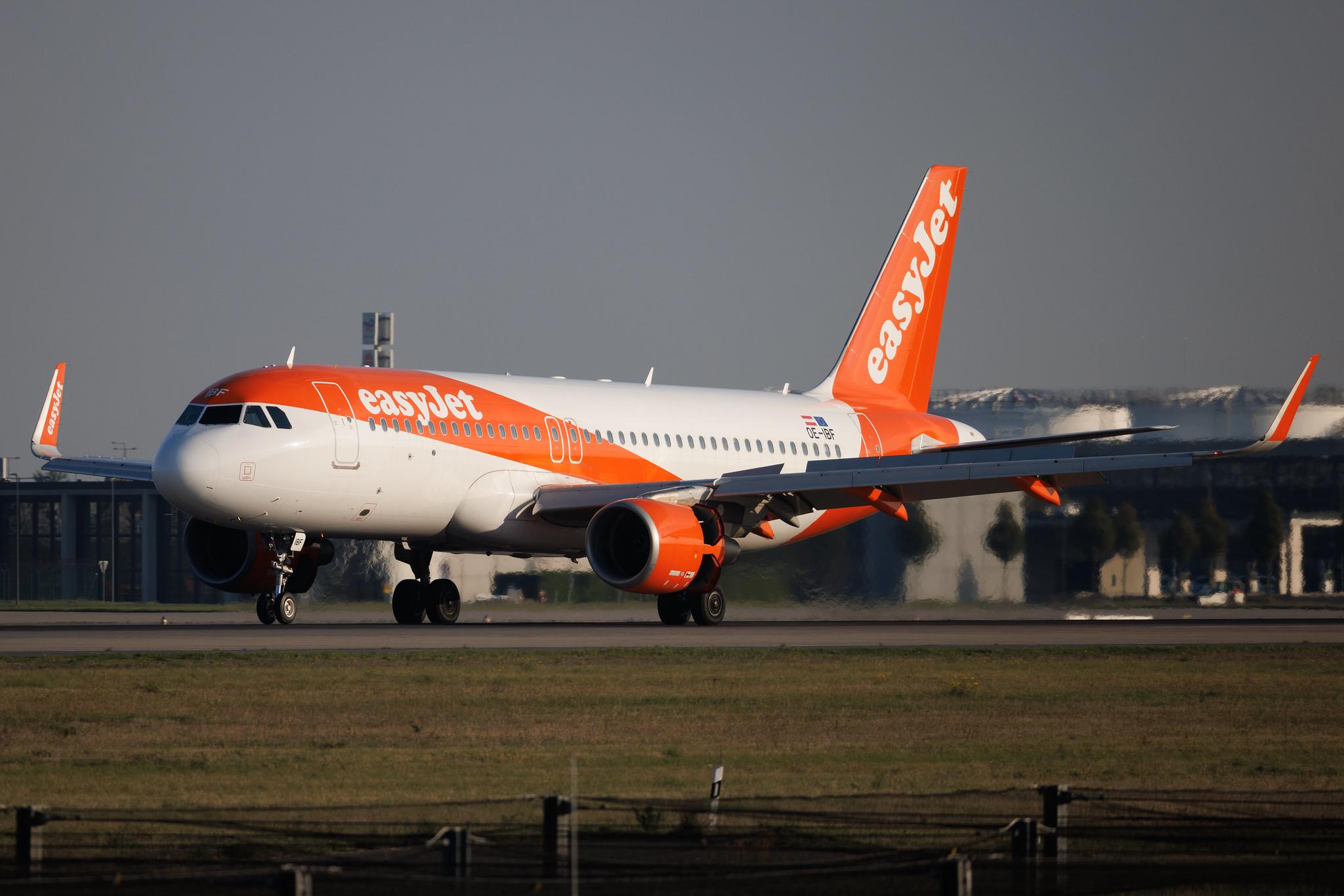 Flughafen Berlin Brandenburg: easyJet (U2 / EZY) | Operator: easyJet Europe | Airbus A320-214 A320 | OE-IBF | MSN 06447