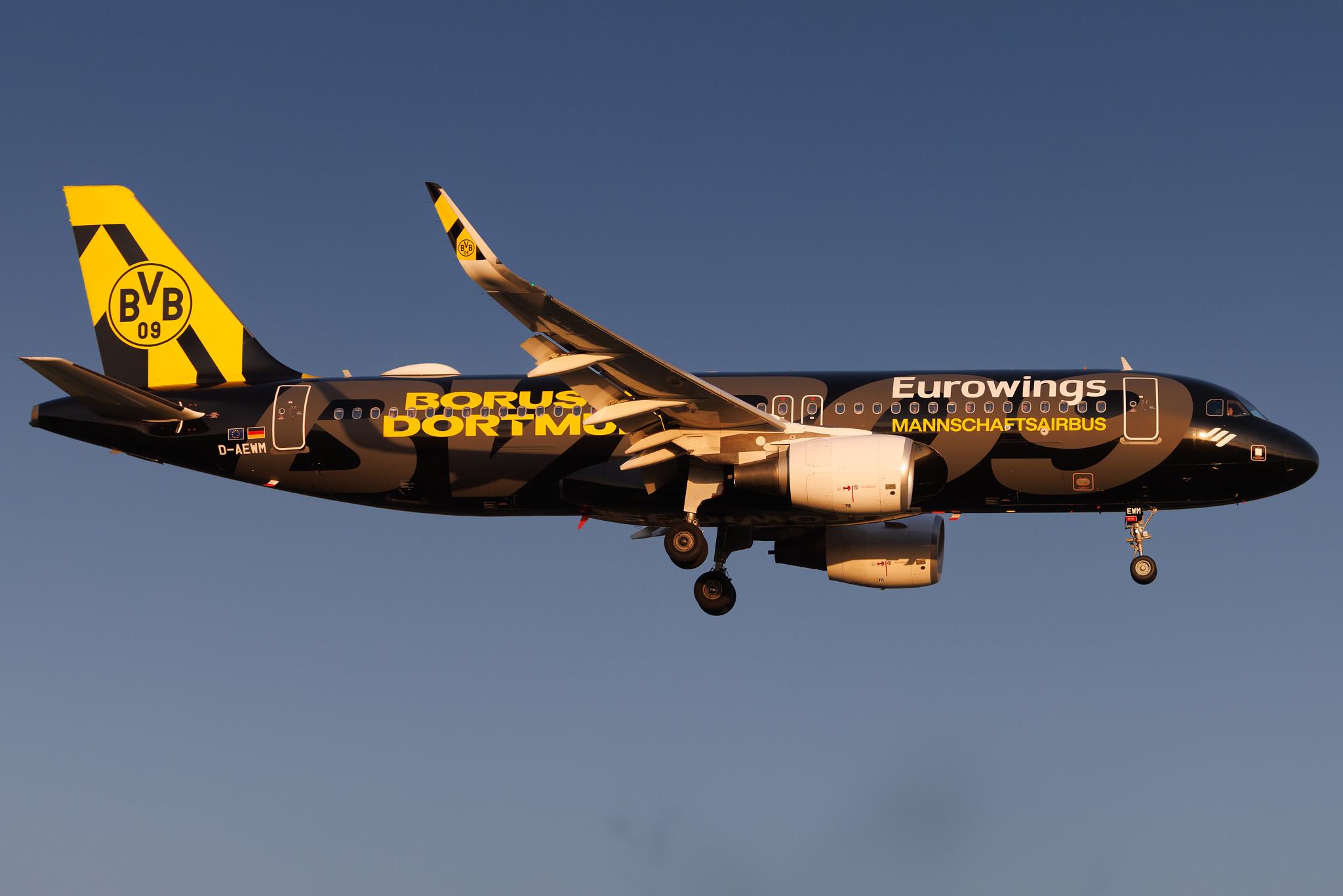 Hamburg Airport: Eurowings (EW / EWG) | Livery: BVB FanAirbus | Airbus A320-214 A320 | D-AEWM | MSN 7259