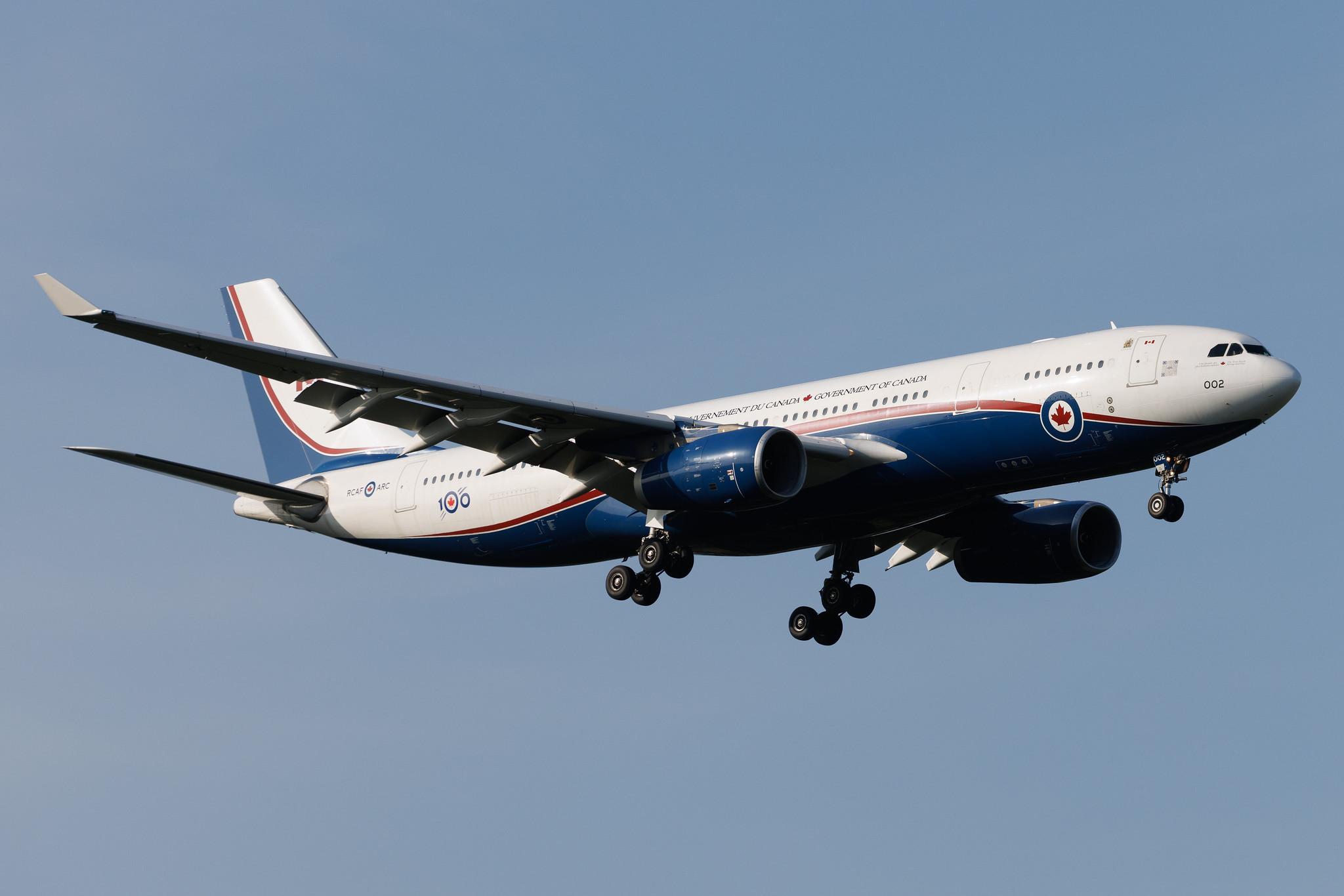 Hamburg Airport: Government of Canada (/ CFC) | Livery: 
