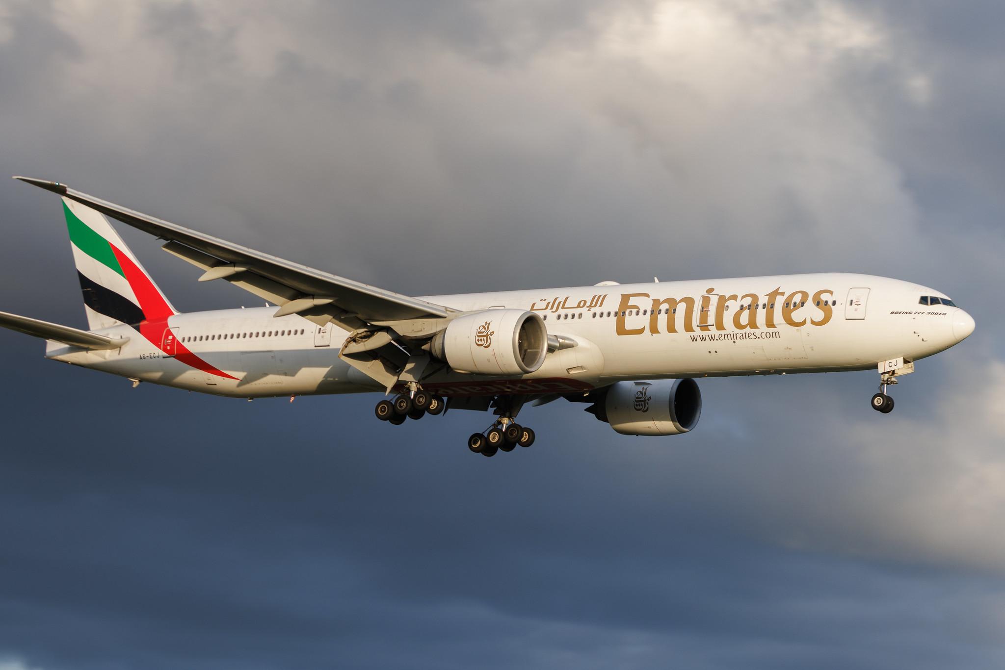 Hamburg Airport: Emirates (EK / UAE) | Boeing 777-31H(ER) B77W | A6-ECJ | MSN 35583