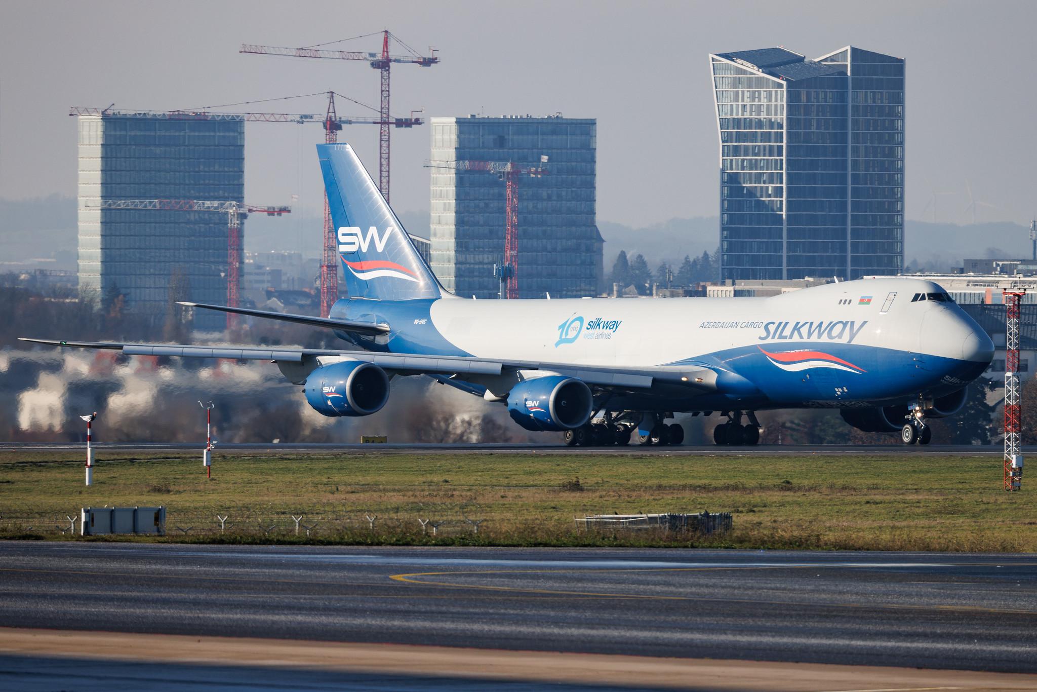 Luxembourg Findel Airport: Silk Way West Airlines (7L / AZG) | Boeing 747-83QF B748 | VQ-BVC | MSN 44937