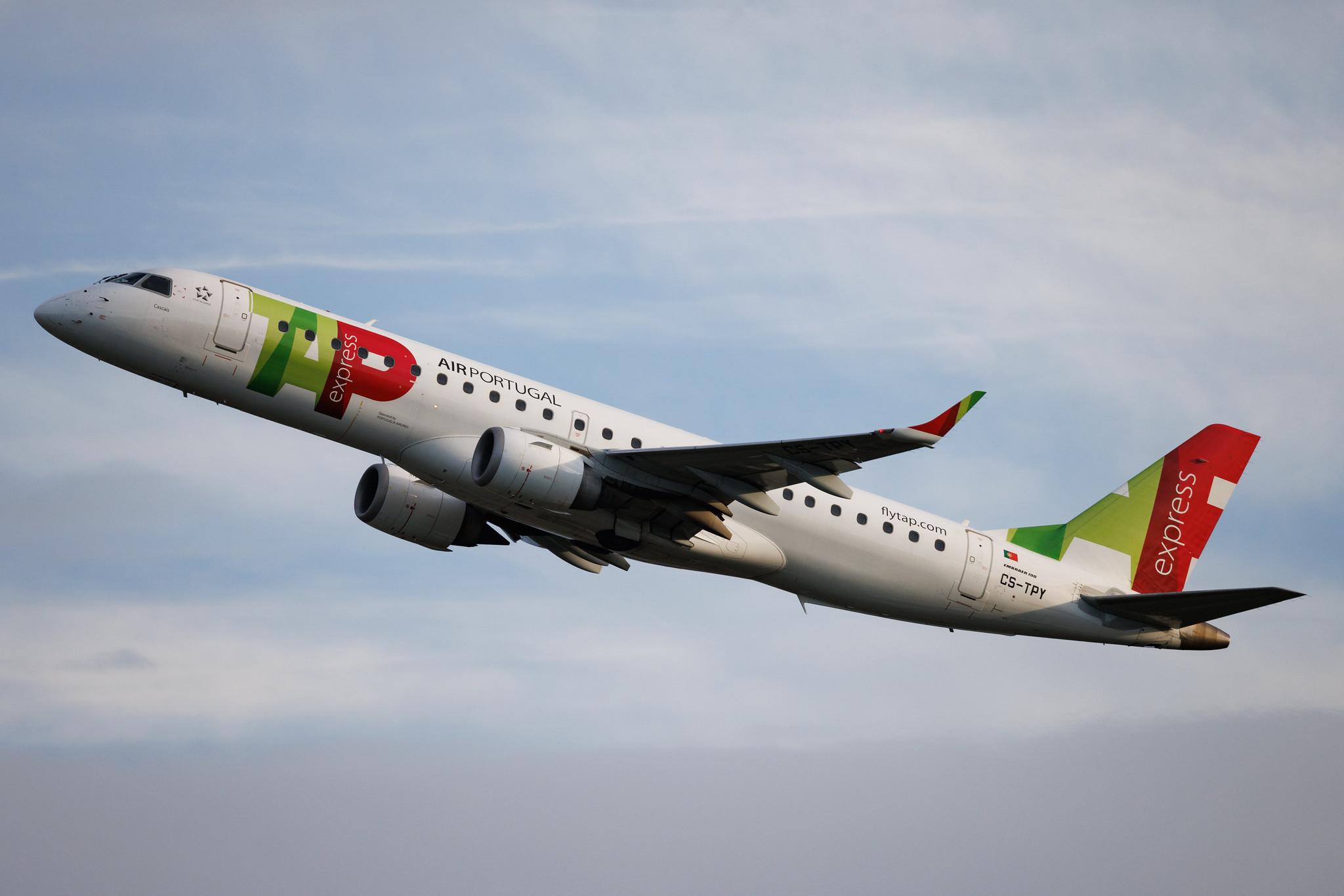 Hamburg Airport: TAP Express (TP / TAP) | Operator: Portugalia Airlines | Embraer E190AR E190 | CS-TPY | MSN 19000242