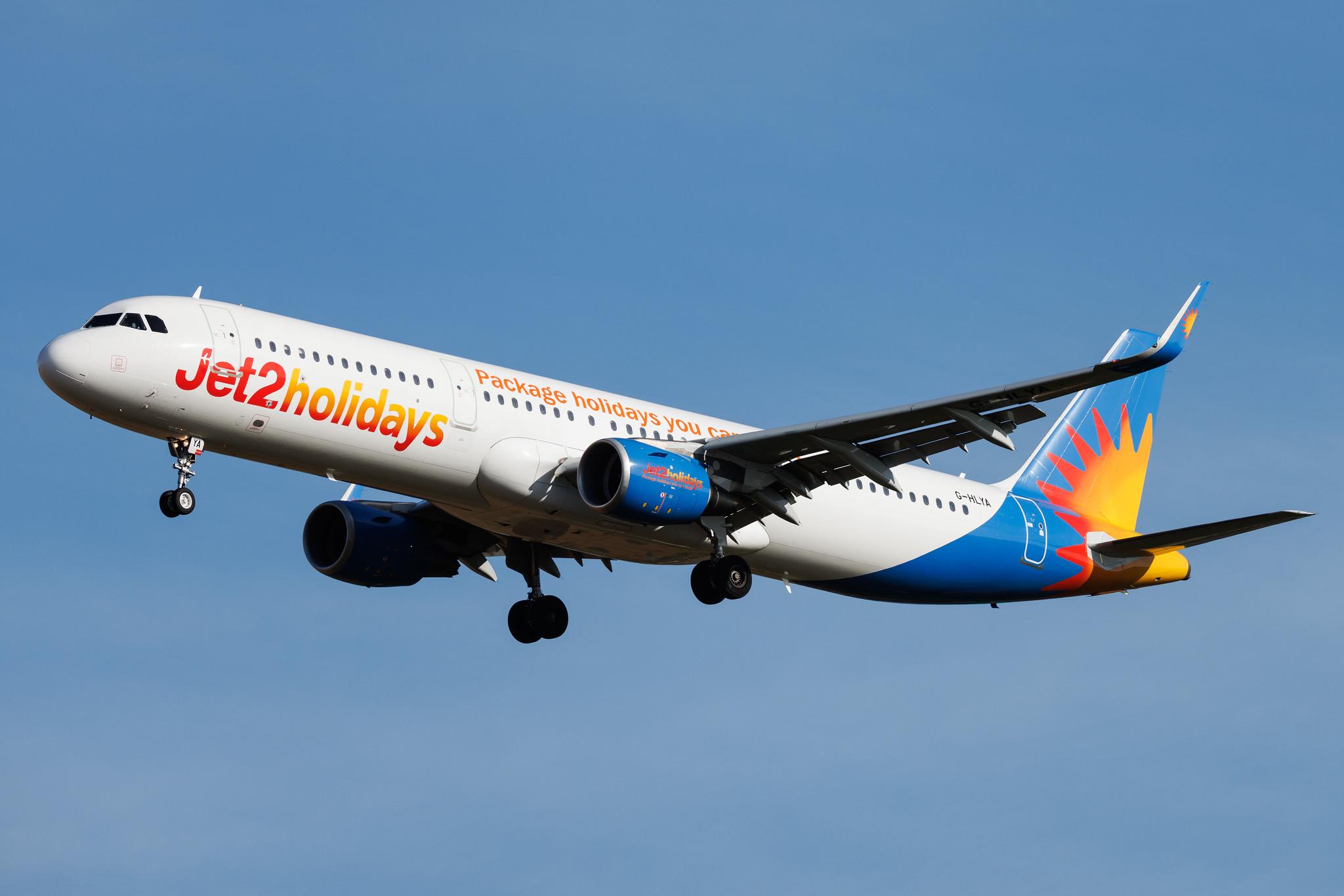 Palma de Mallorca Airport: Jet2 (LS / EXS) |  Airbus A321-211 A321 | G-HLYA | MSN 06038