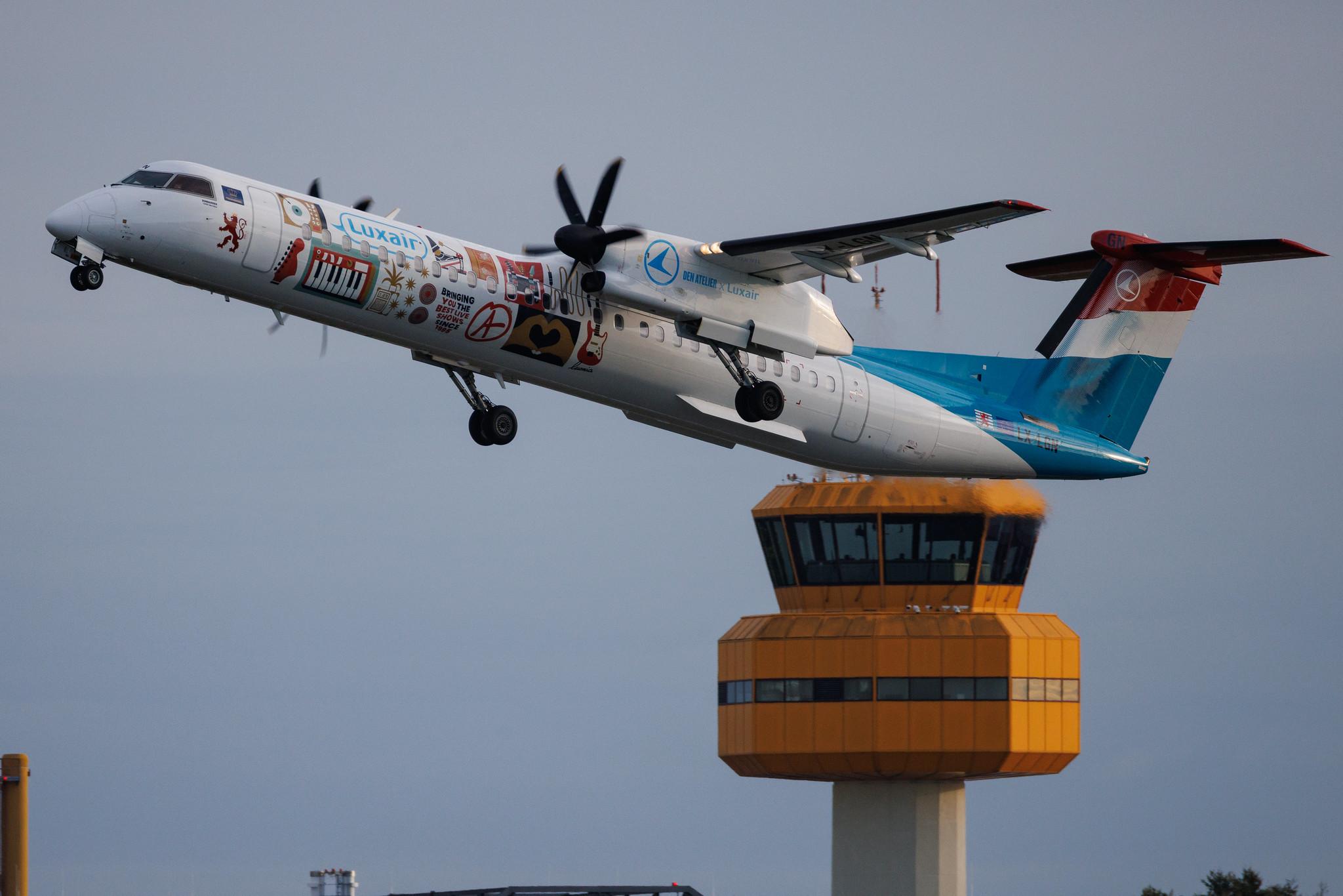 Hamburg Airport: Luxair (LG / LGL) | De Havilland Canada Dash 8-400 DH8D | LX-LGN | MSN 4426