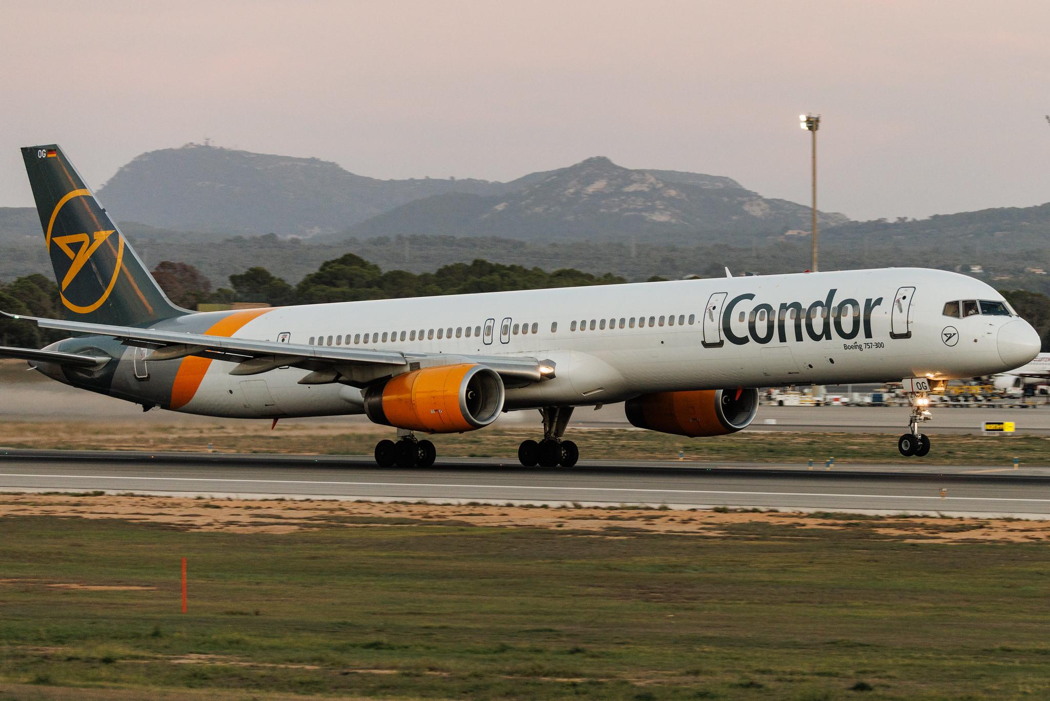 Palma de Mallorca Airport: Condor (DE / CFG) | Boeing 757-330 B753 | D-ABOG | MSN 29014