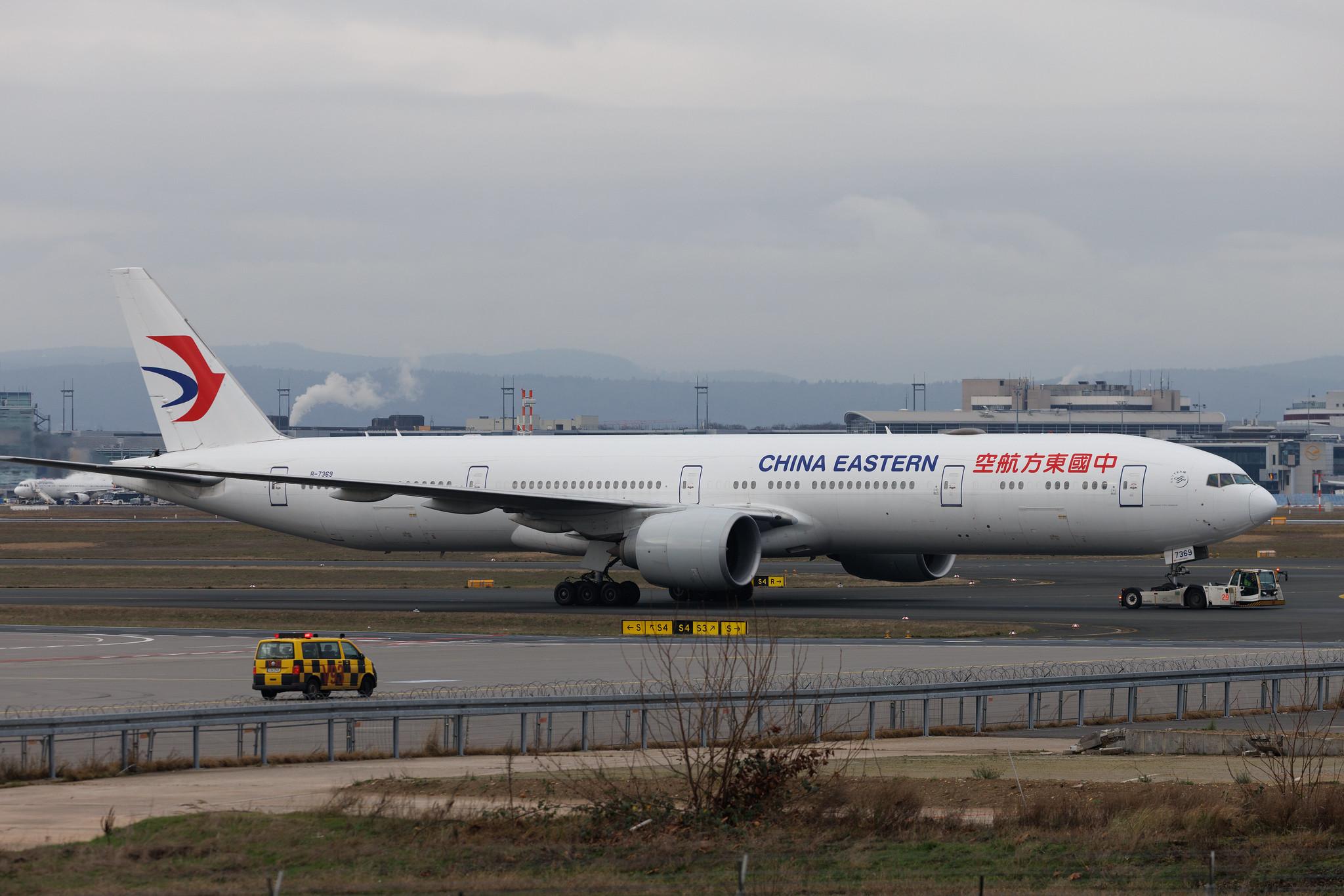 Frankfurt Airport: China Eastern Airlines (MU / CES) | Boeing 777-39P(ER) B77W | B-7369 | MSN 43282