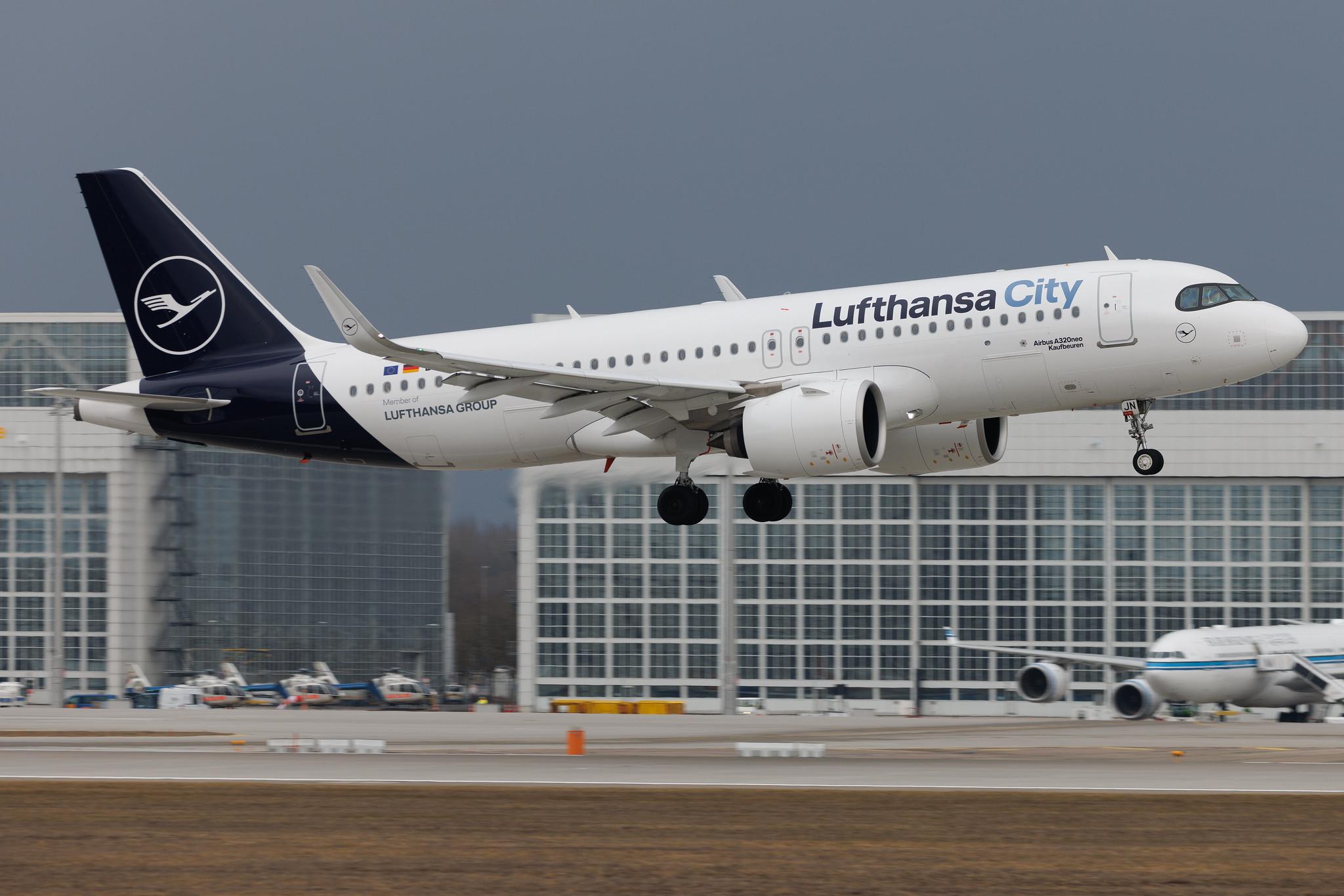 Munich Airport: Lufthansa City (VL / LHX) | Airbus A320-271N A20N | D-AIJN | MSN 11672