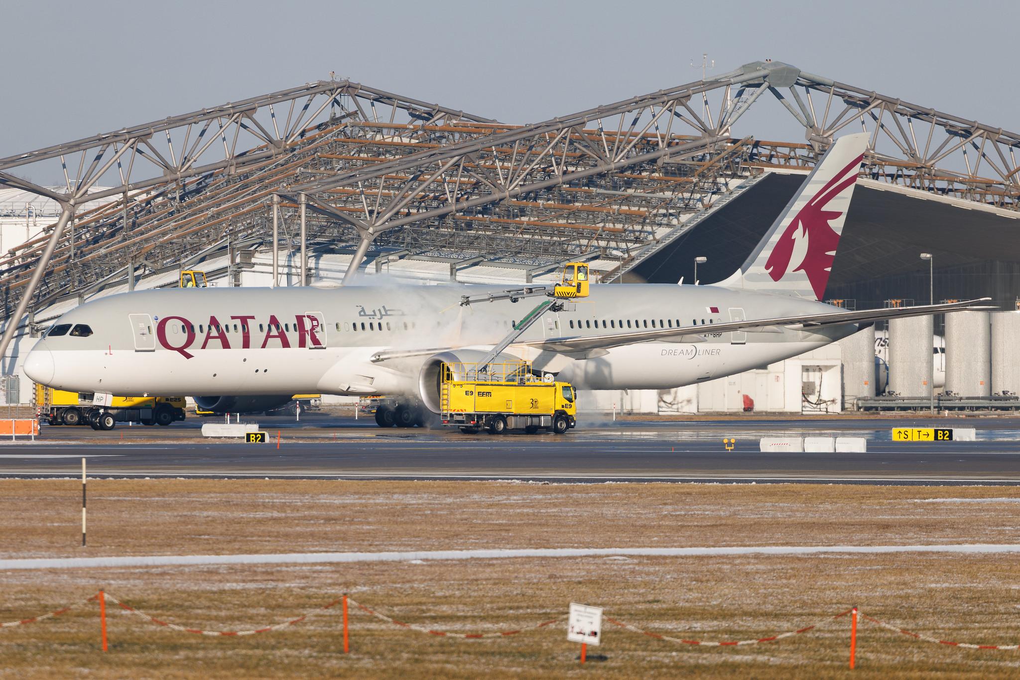 Munich Airport: Qatar Airways (QR / QTR) | Boeing 787-9 Dreamliner B789 | A7-BHP | MSN 64224