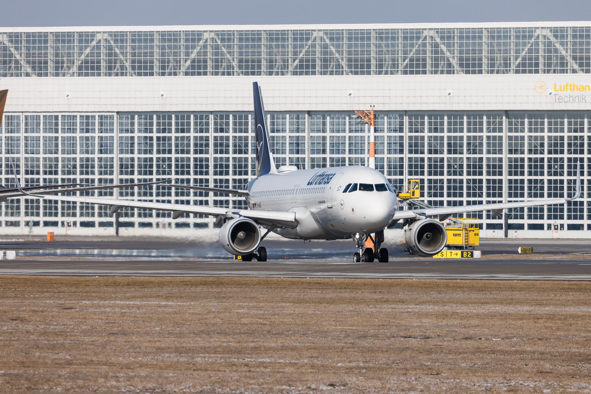 Munich Airport: Lufthansa (LH / DLH) | Airbus A320-214 A320 | D-AIUG | MSN 6202