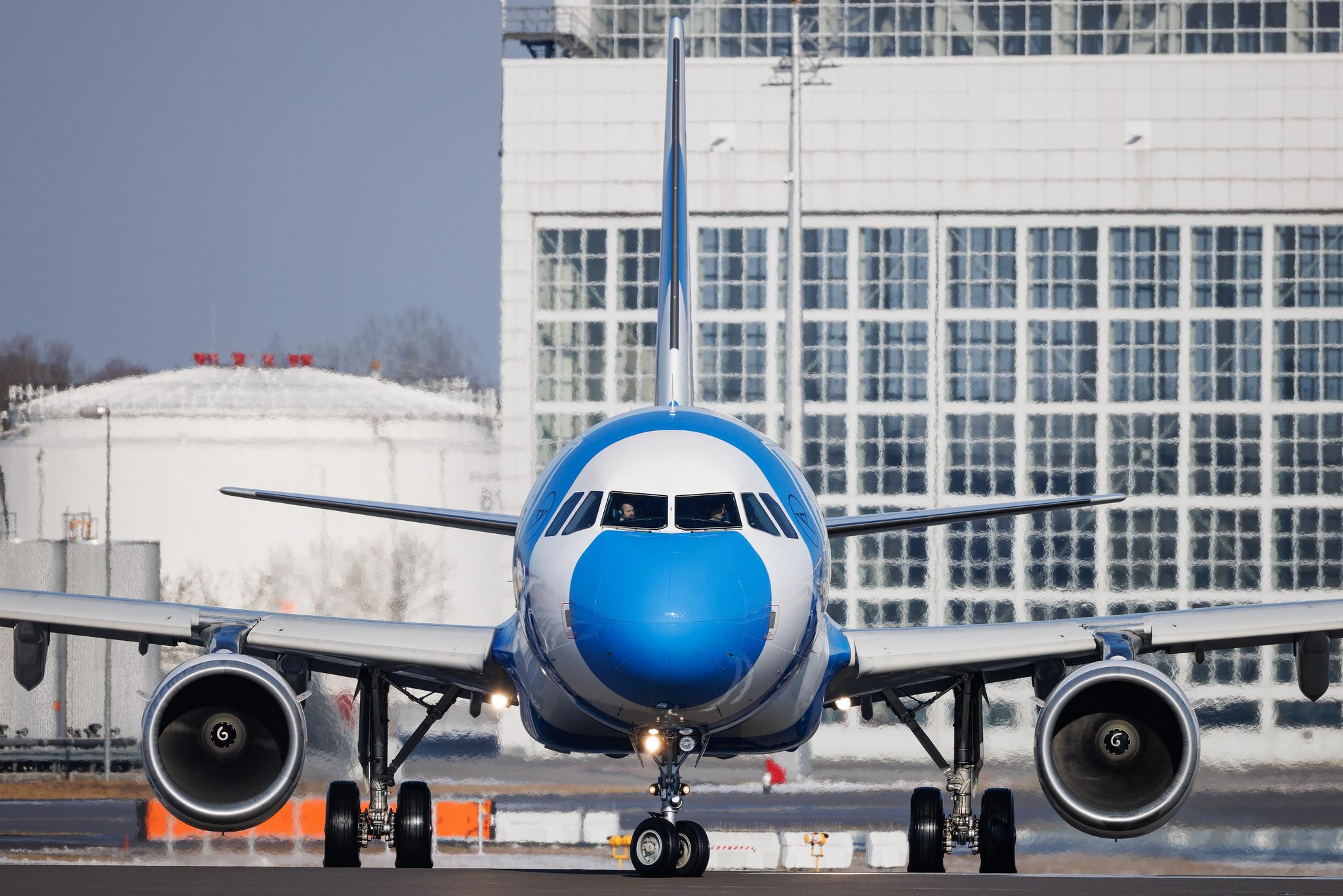 Munich Airport: Condor (DE / CFG) | Airbus A321-211 A321 | D-ATCA | MSN 4334