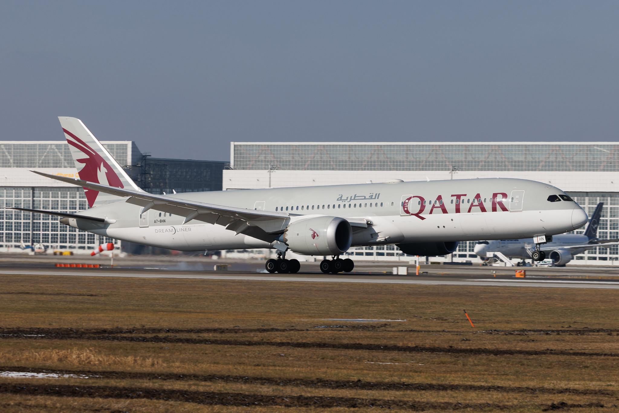 Munich Airport: Qatar Airways (QR / QTR) | Boeing 787-9 Dreamliner B789 | A7-BHN | MSN 64214