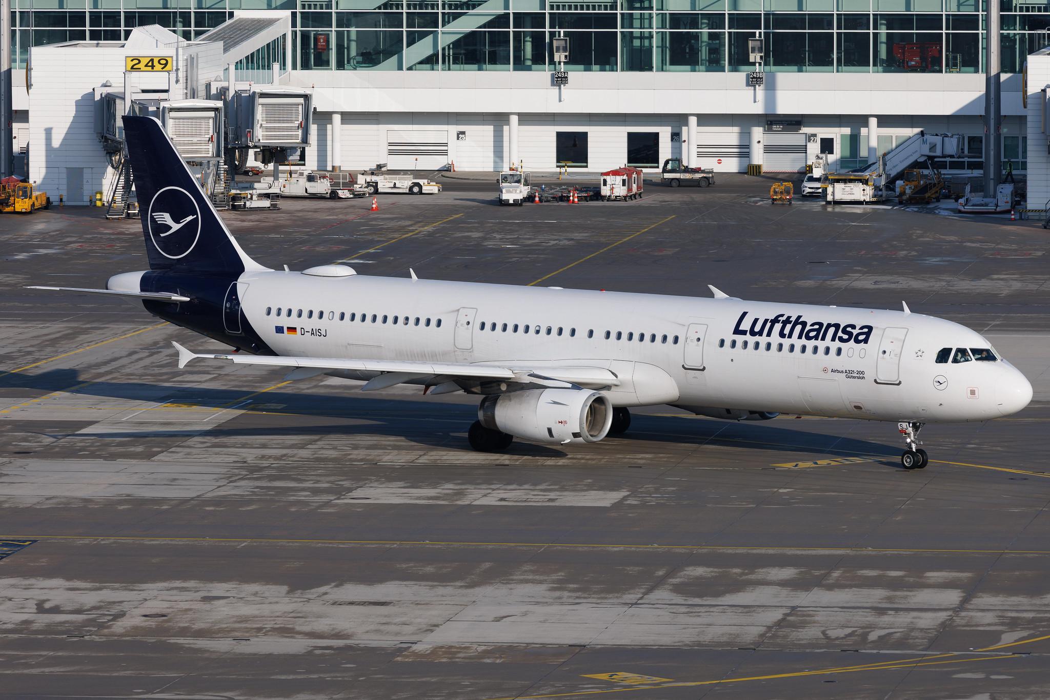 Munich Airport: Lufthansa (LH / DLH) | Airbus A321-231 A321 | D-AISJ | MSN 3360