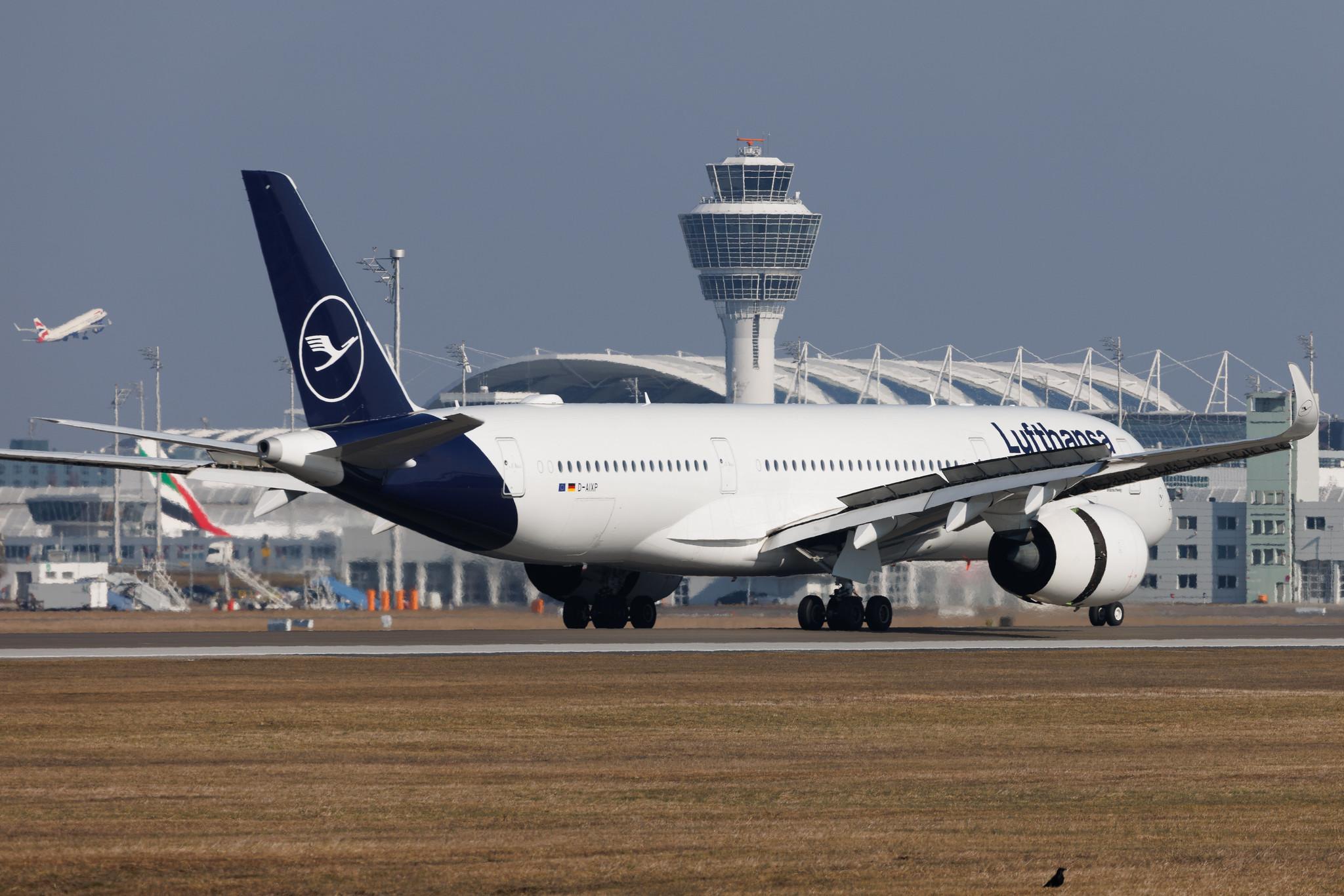 Munich Airport: Lufthansa (LH / DLH) | Airbus A350-941 A359 | D-AIXP | MSN 390
