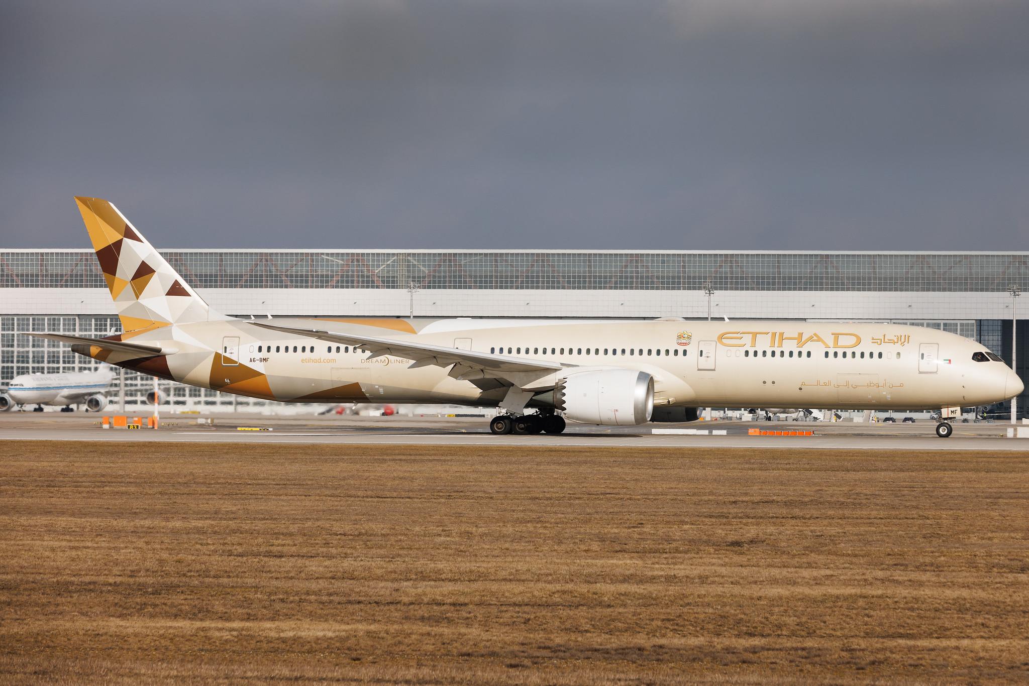 Munich Airport: Etihad Airways (EY / ETD) | Boeing 787-10 Dreamliner B78X | A6-BMF | MSN 60761