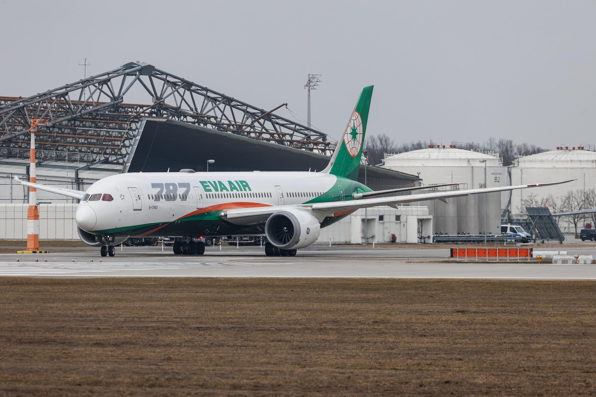 Munich Airport: EVA Air (BR / EVA) | Boeing 787-9 Dreamliner B789 | B-17883 | MSN 42119