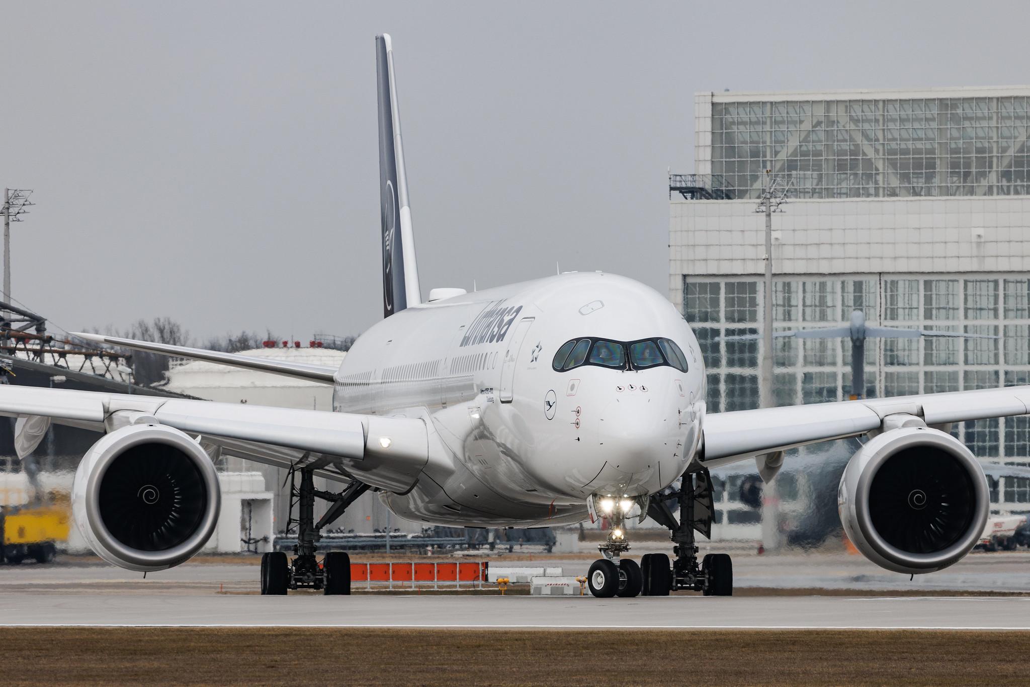 Munich Airport: Lufthansa (LH / DLH) | Airbus A350-941 A359 | D-AIVD | MSN 280