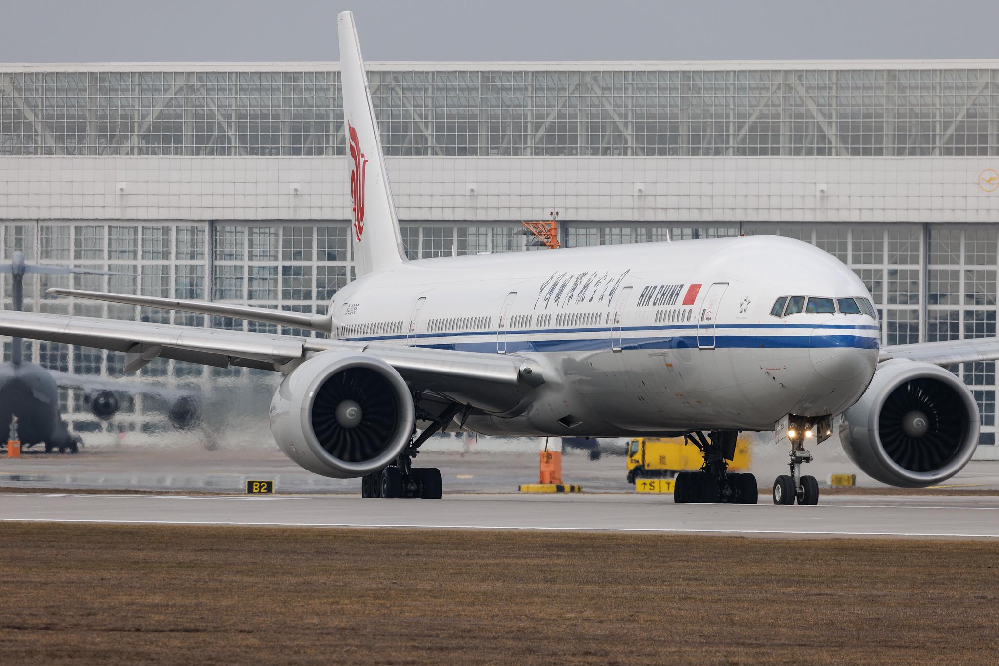 Munich Airport: Air China (CA / CCA) | Boeing 777-39L(ER) B77W | B-2036 | MSN 38676