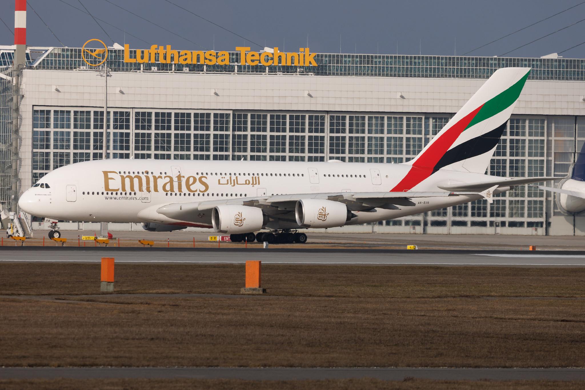 Munich Airport: Emirates (EK / UAE) | Airbus A380-861 A388 | A6-EOB | MSN 164