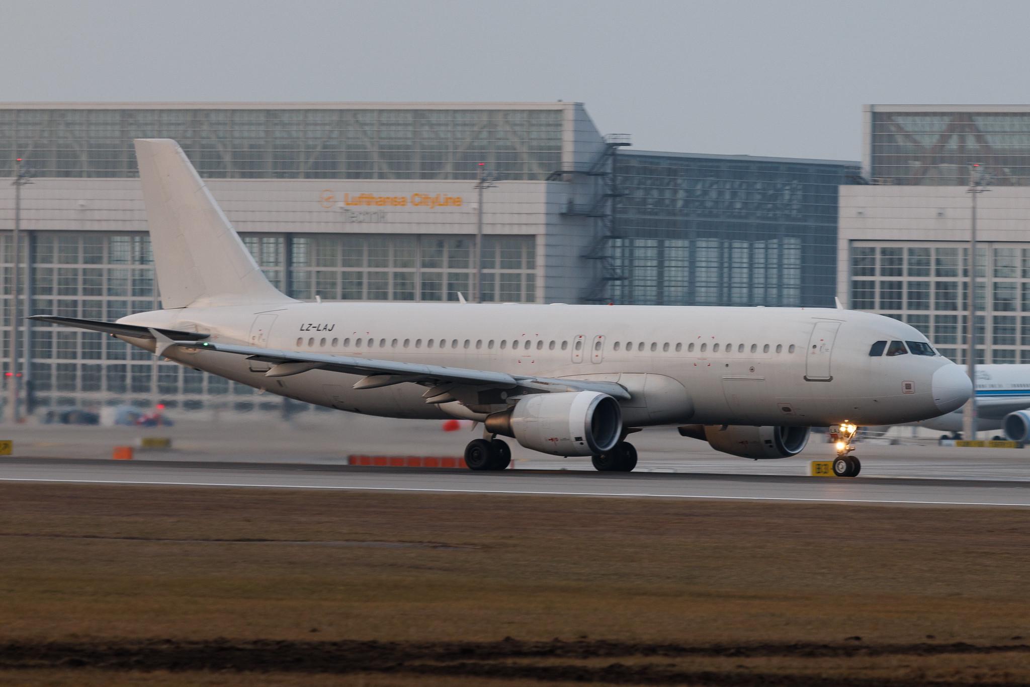 Munich Airport: European Air Charter (H6 / BUC) | Airbus A320-214 A320 | LZ-LAJ | MSN 02764