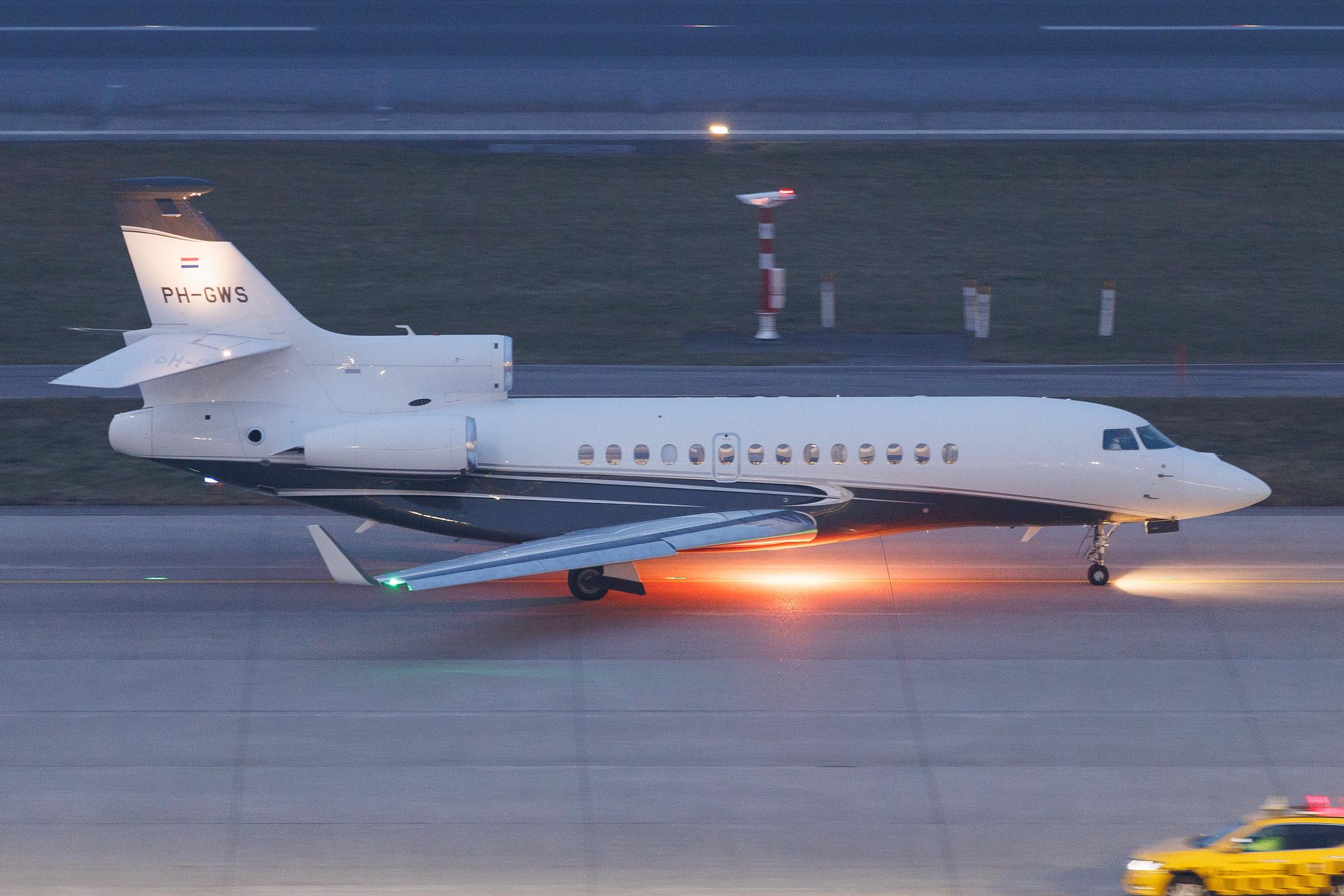 Flughafen Zürich: Flying Service (FYG) | Dassault Falcon 7X FA7X | PH-GWS | MSN 287