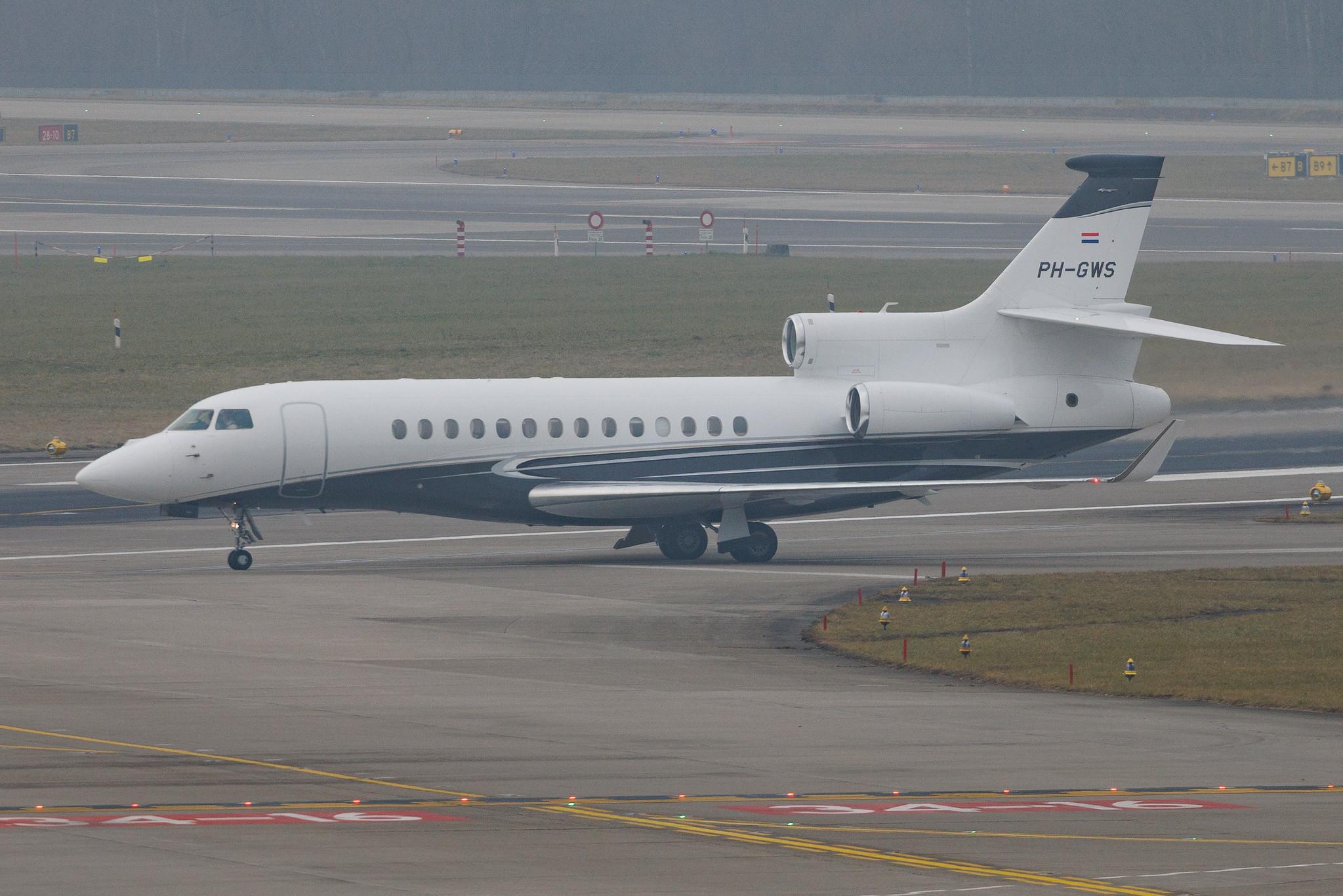 Flughafen Zürich: Flying Service (FYG) | Dassault Falcon 7X FA7X | PH-GWS | MSN 287