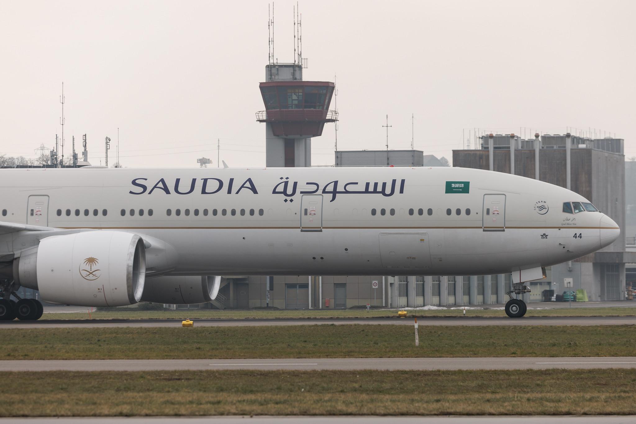 Flughafen Zürich: Saudia (SV / SVA) | Boeing 777-368(ER) B77W | HZ-AK44 | MSN 62764