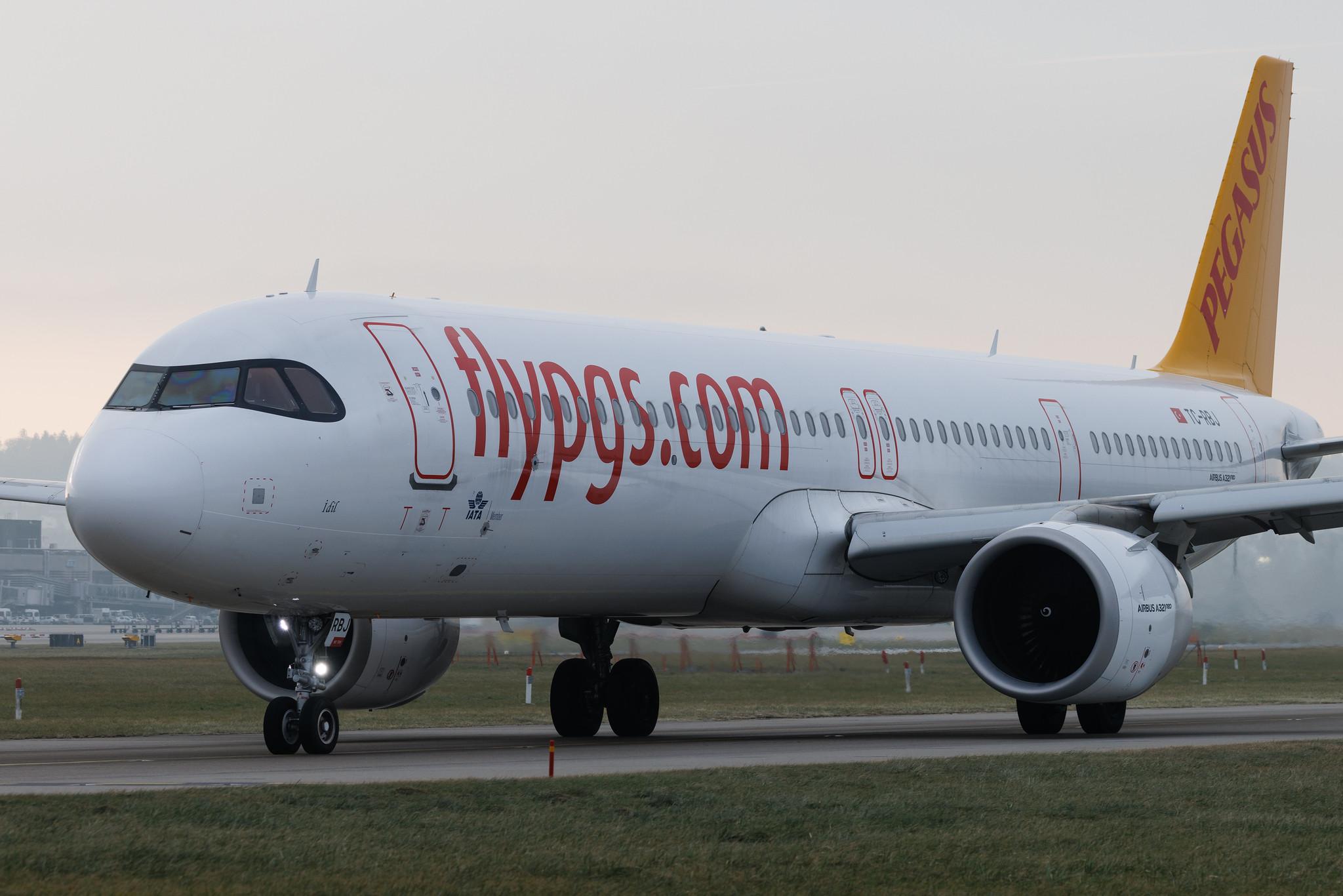 Flughafen Zürich: Pegasus (PC / PGT) | Airbus A321-251NX A21N | TC-RBJ | MSN 10639