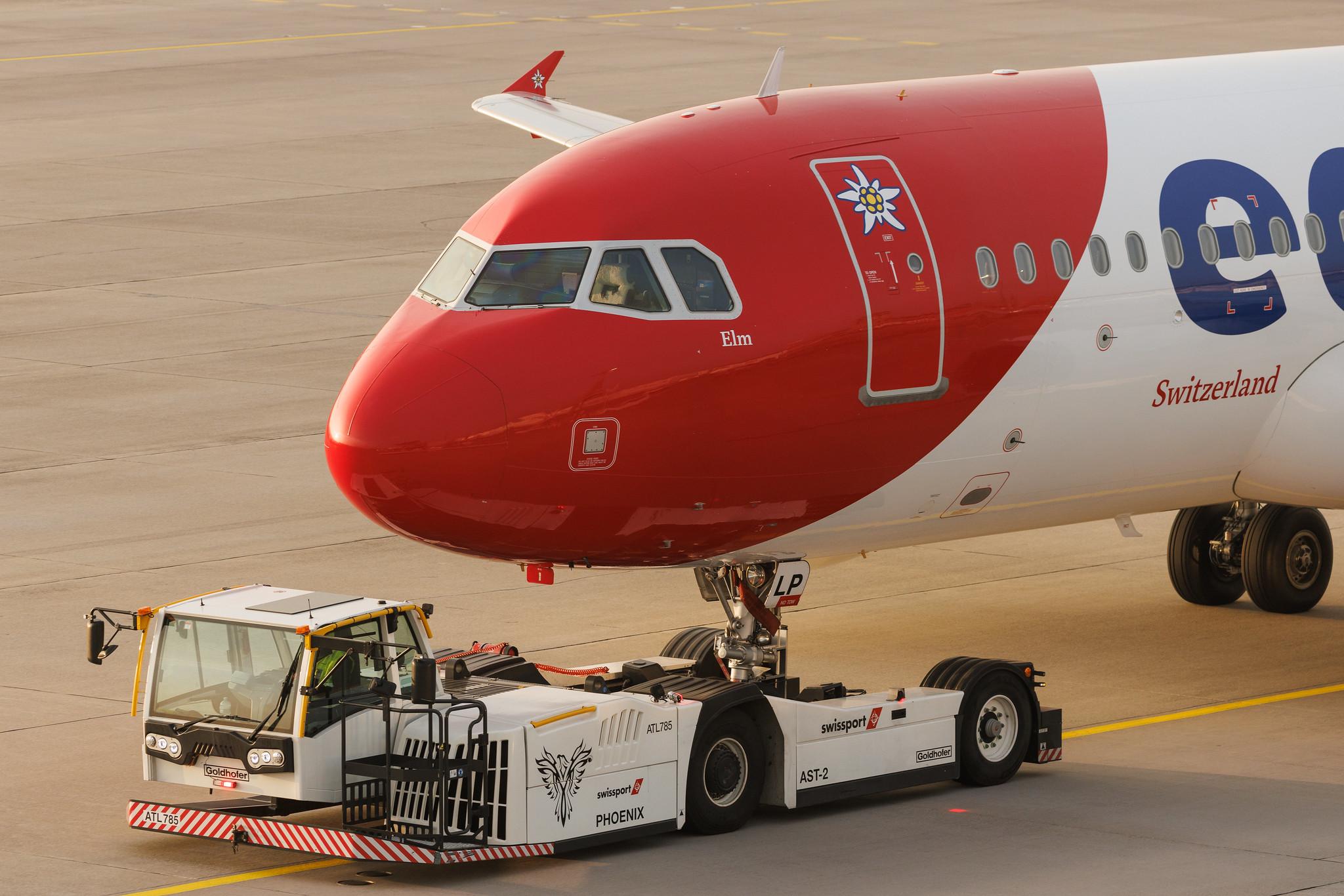 Flughafen Zürich: Edelweiss (WK / EDW) | Airbus A320-214 A320 | HB-JLP | MSN 4618