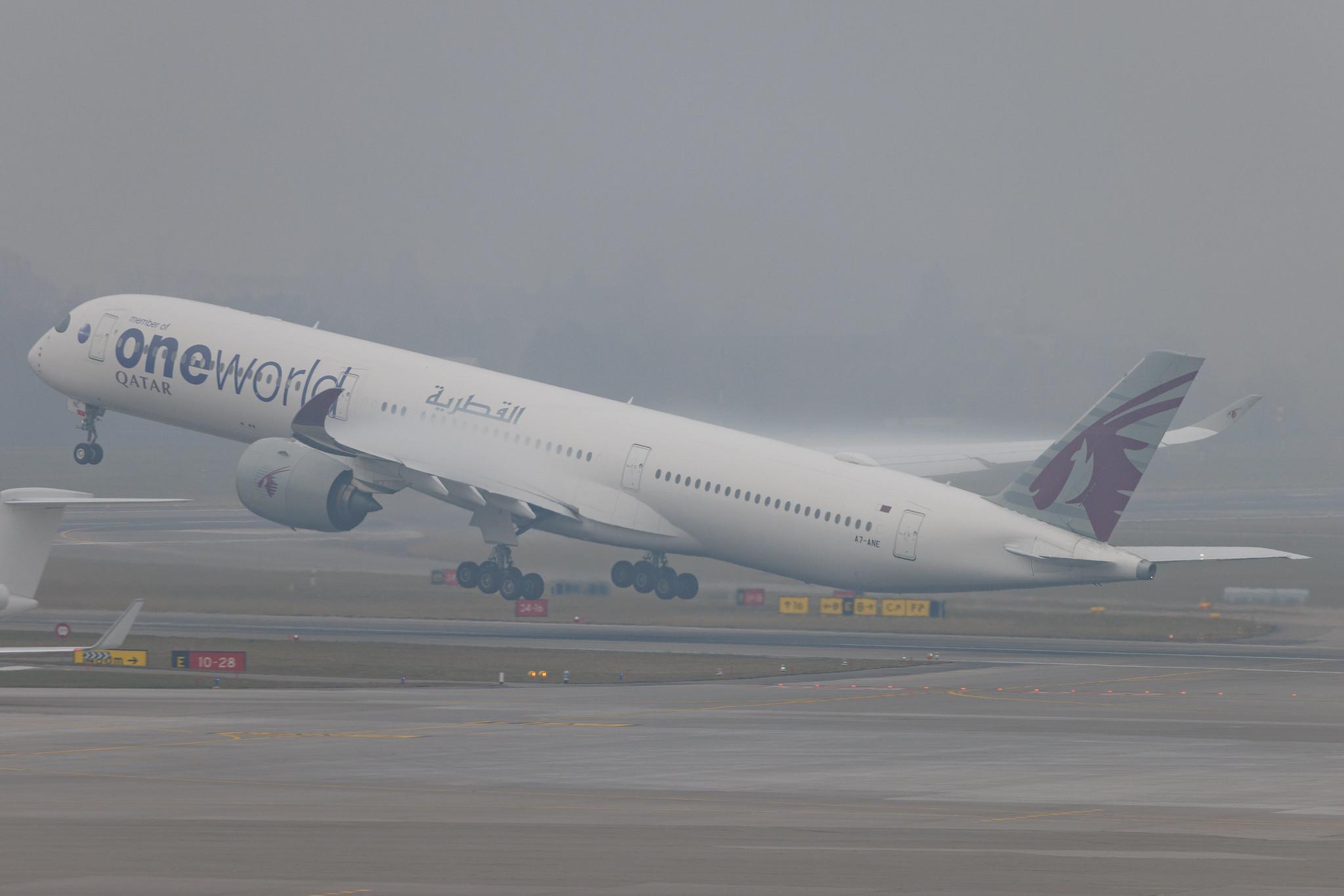 Flughafen Zürich: Qatar Airways (QR / QTR) | Livery: Oneworld Livery | Airbus A350-1041 A35K | A7-ANE | MSN 141