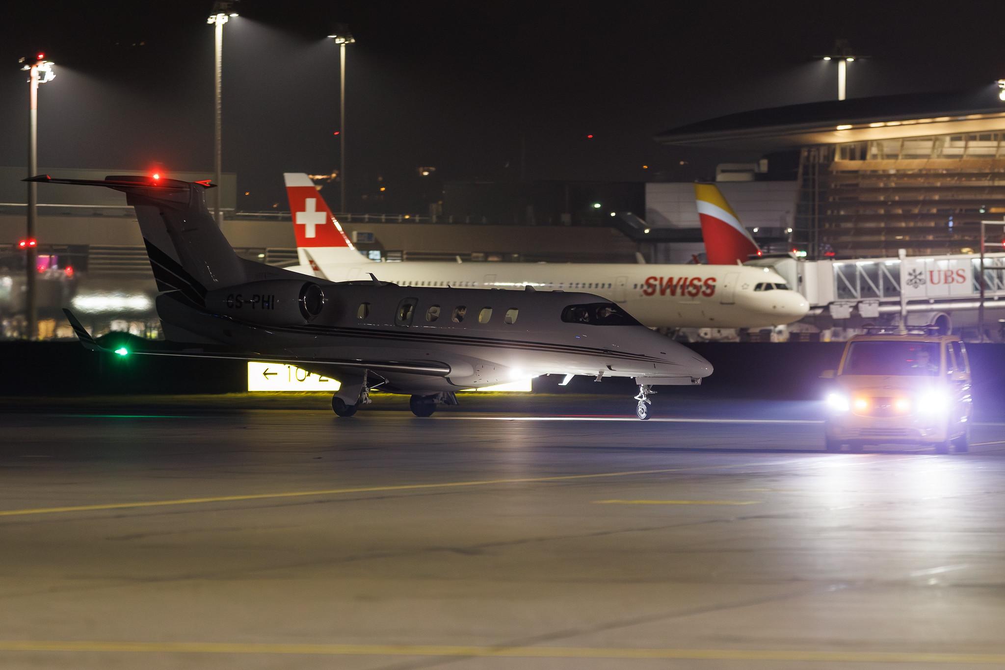 Flughafen Zürich: Netjets Europe (/ NJE) | Operator: NetJets | Embraer Phenom 300 E55P | CS-PHI | MSN 50500332