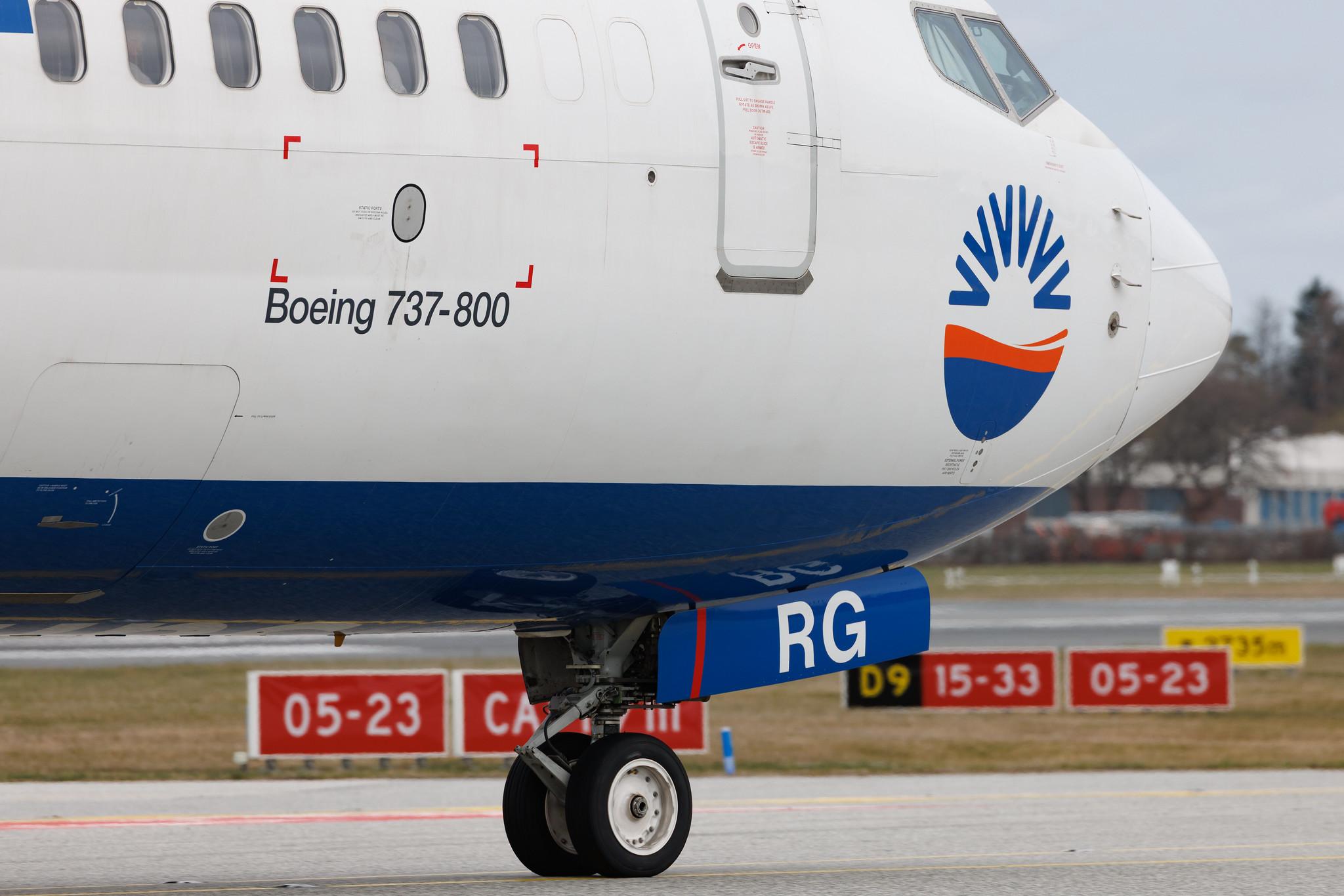 Hamburg Airport: SunExpress (XQ / SXS) | Boeing 737-8JP B738 | TC-SRG | MSN 39435
