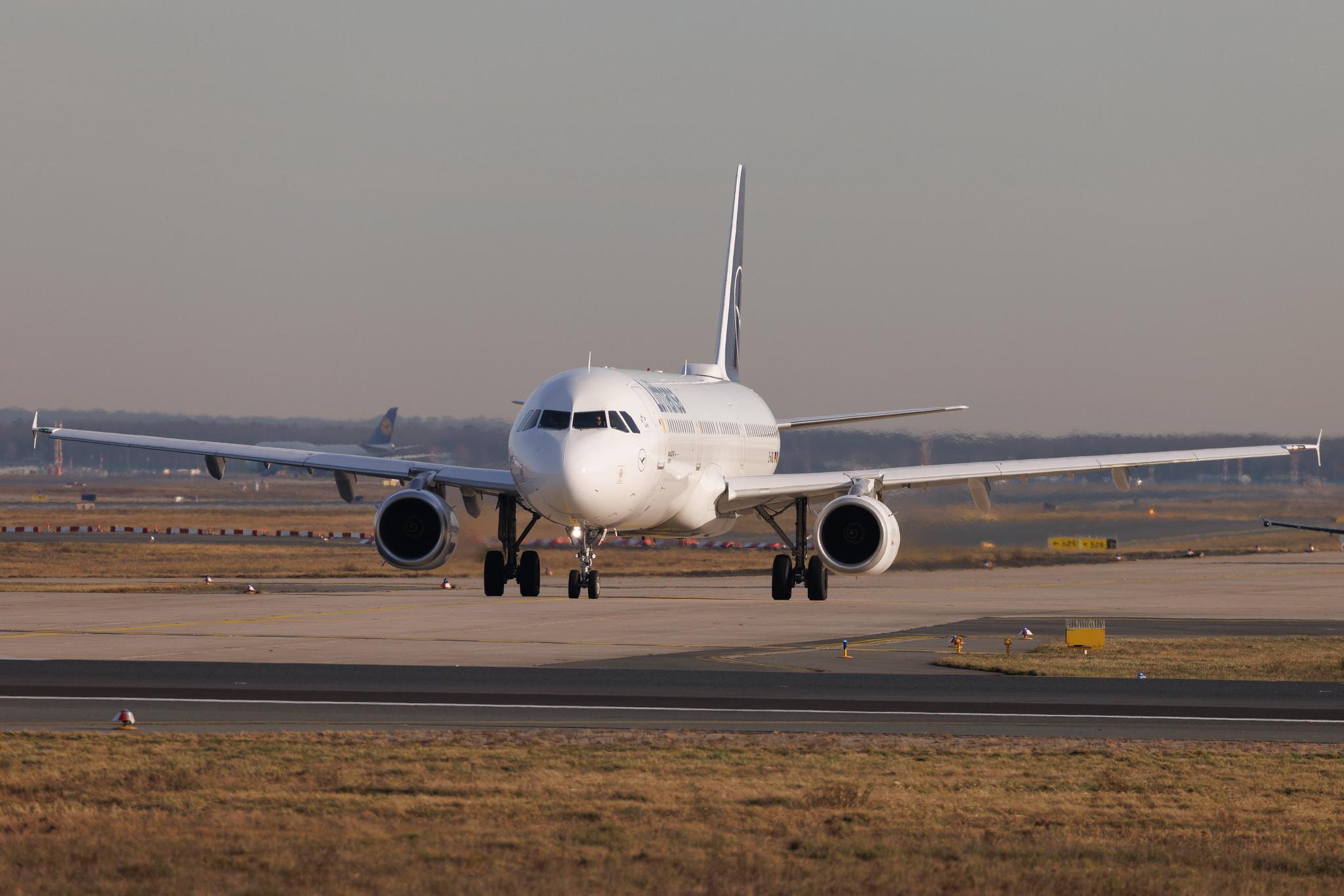 Frankfurt Airport: Lufthansa (LH / DLH) | Airbus A321-131 A321 | D-AIRL | MSN 0505