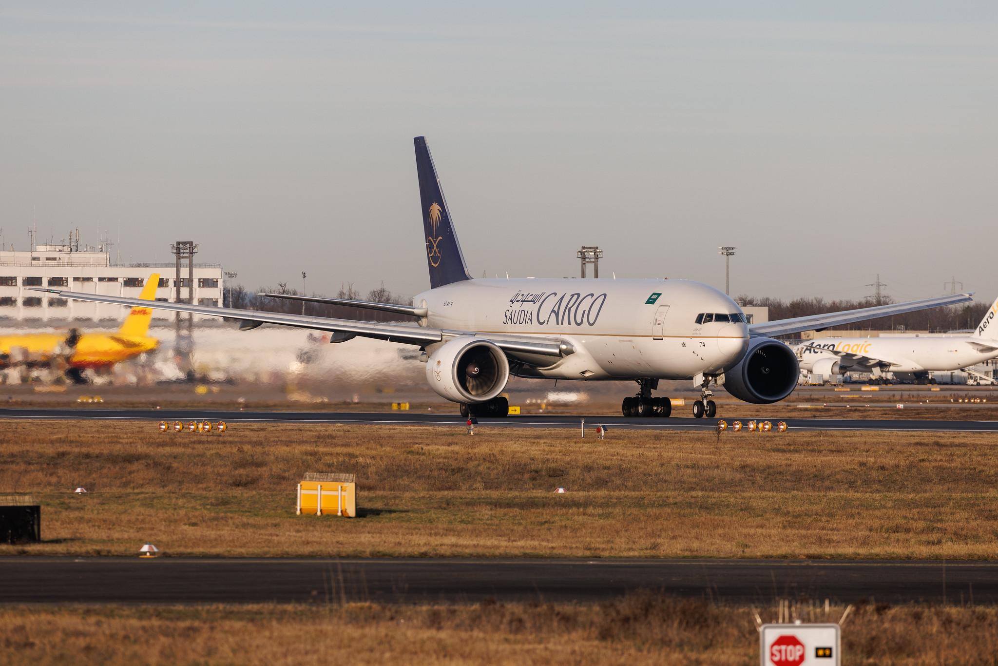 Frankfurt Airport: Saudia Cargo (SV / SVA) | Operator: Saudia | Boeing 777-FFG B77L | HZ-AK74 | MSN 60340