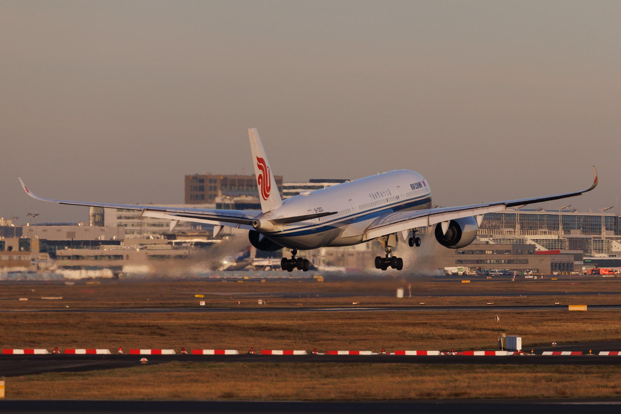 Frankfurt Airport: Air China (CA / CCA) | Airbus A350-941 A359 | B-32D3 | MSN 575