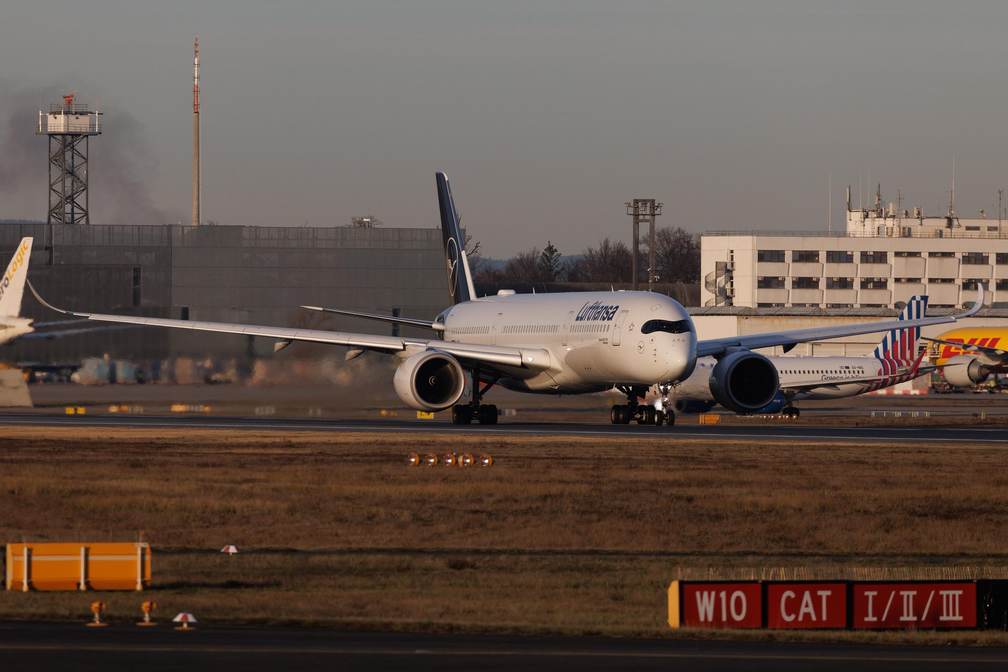 Frankfurt Airport: Lufthansa (LH / DLH) | Airbus A350-941 A359 | D-AIXA | MSN 074