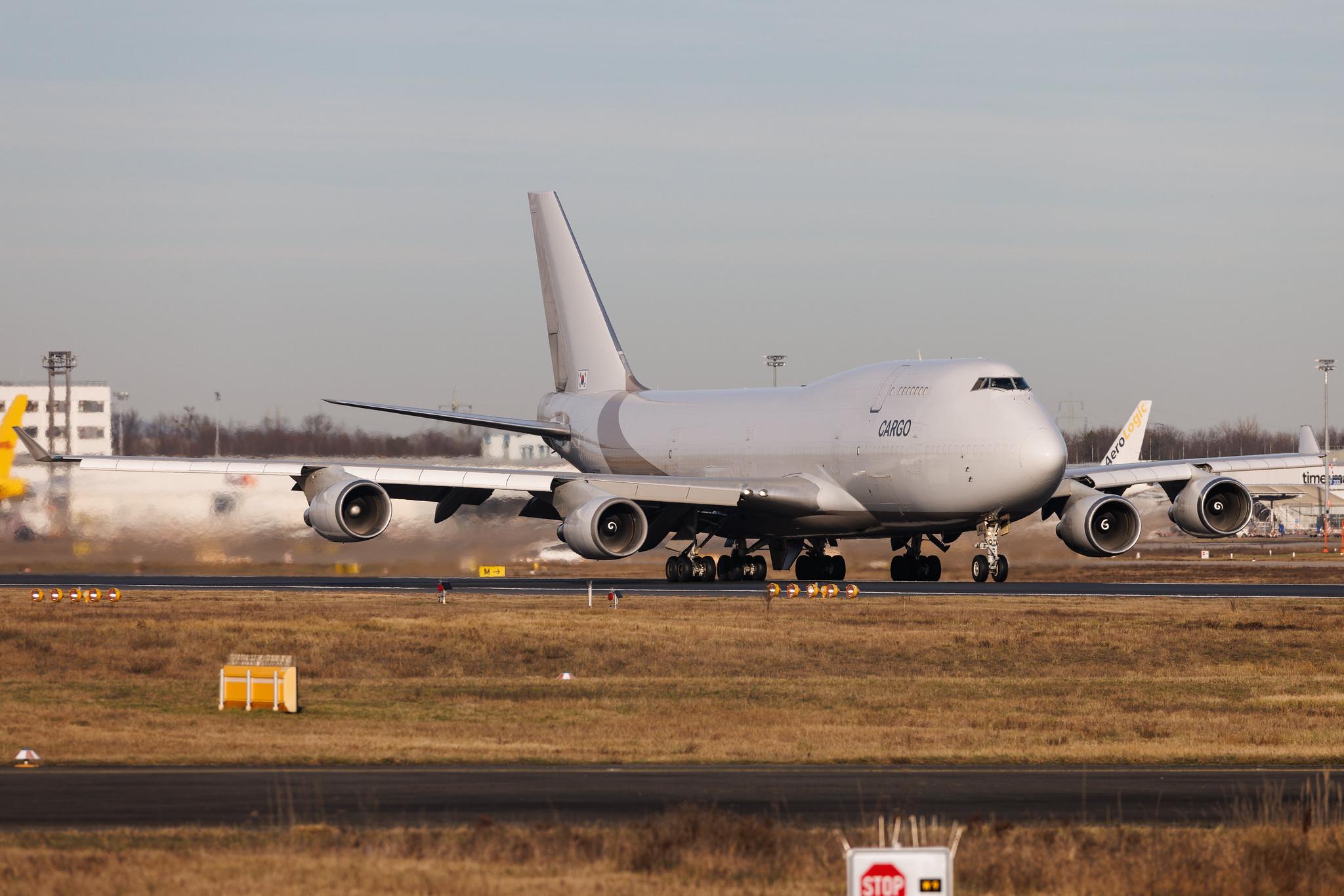 Frankfurt Airport: AirZeta (KJ / AIH) | Operator: Air Zeta | Boeing 747-48E(BDSF) B744 | HL7421 | MSN 25784