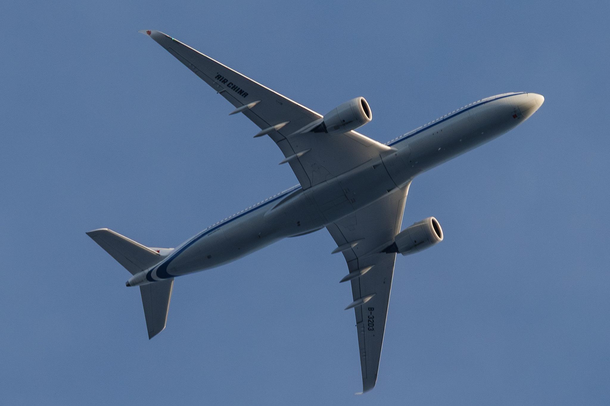 Frankfurt Airport: Air China (CA / CCA) |  Airbus A350-941 A359 | B-32D3 | MSN 575