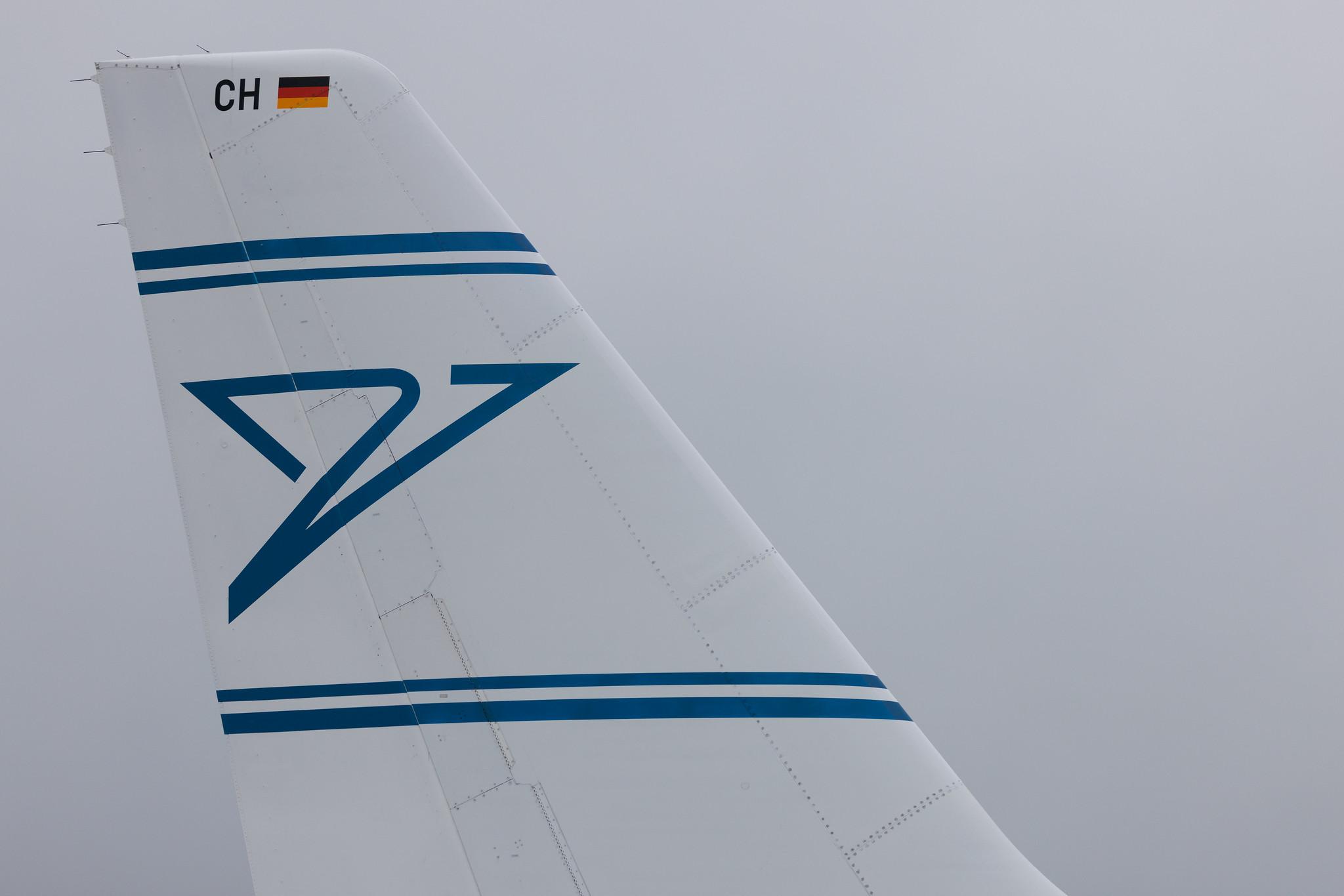 Hamburg Airport: Condor (DE / CFG) | Livery: Retro Livery | Airbus A320-212 A320 | D-AICH | MSN 0971